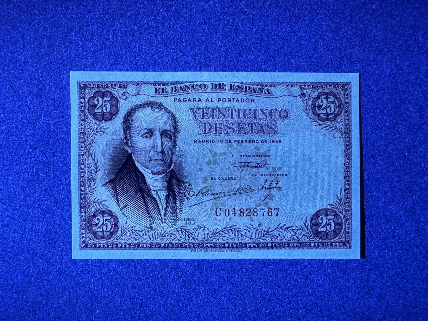 《张总收藏》166期-周日外币精品 西班牙25比塞塔 UNC 1946年老版本