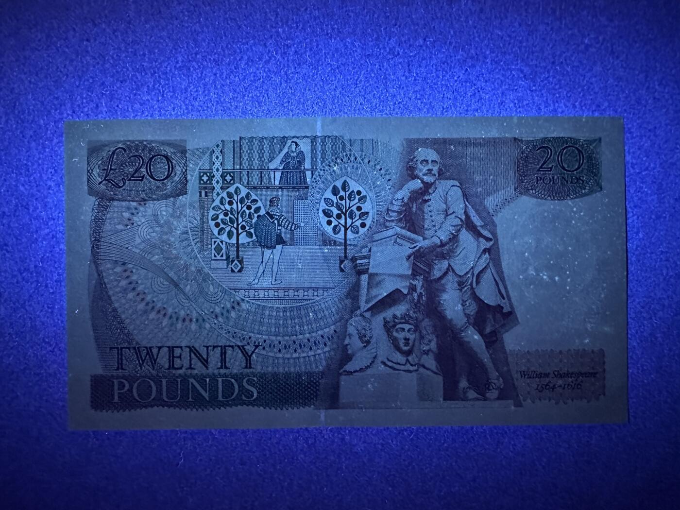 《张总收藏》166期-周日外币精品 英格兰20镑 UNC D序列莎翁水印 局部荧光 无4