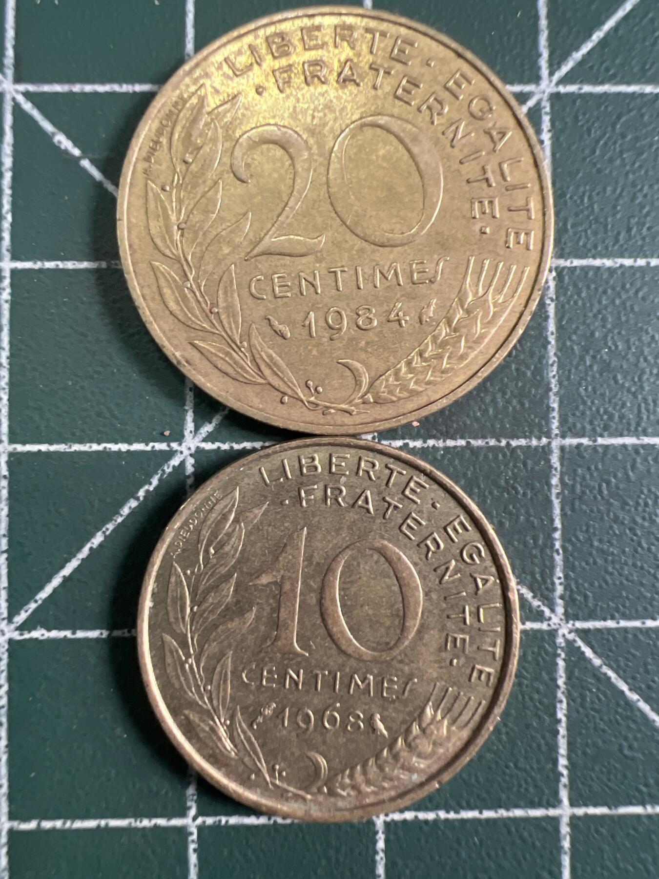 第699期 硬币专场 （无押金，捡漏，全场50包邮，偏远地区除外，接收代拍业务，本店十天发一次货） 法国硬币2枚