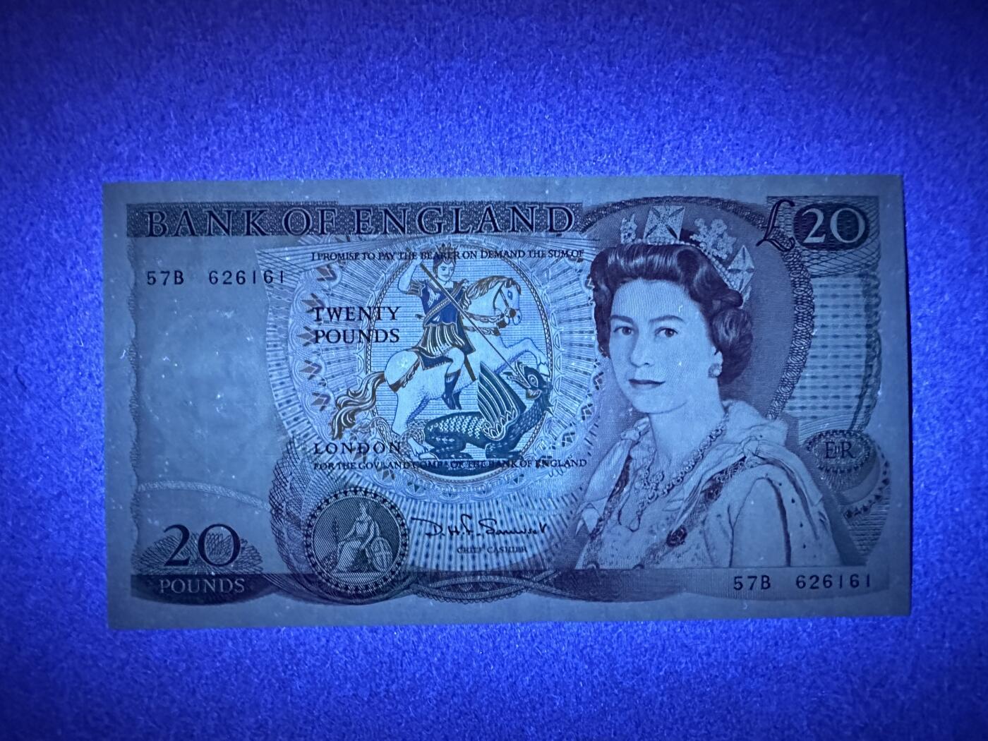《张总收藏》166期-周日外币精品 英格兰20镑 UNC D序列莎翁水印 局部荧光 无4