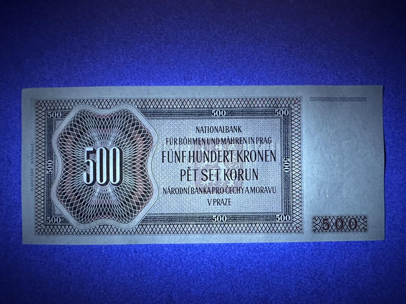 《张总收藏》166期-周日外币精品 波西米亚与摩拉维亚500克朗 UNC 1942年版 捷克前身 实票 无针孔 无4