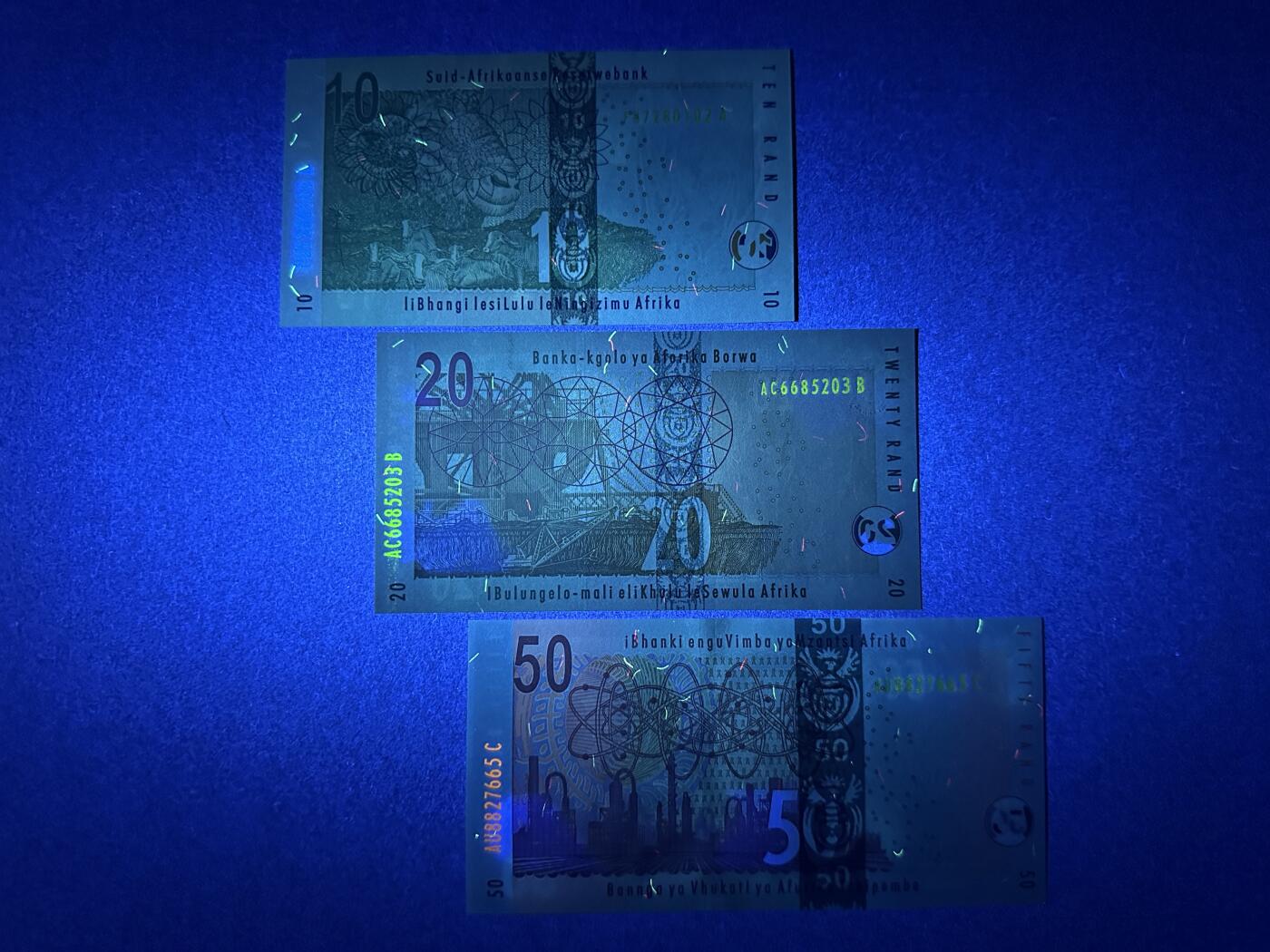 《张总收藏》166期-周日外币精品 南非10、20、50兰特3张 UNC 2005年 全程无4