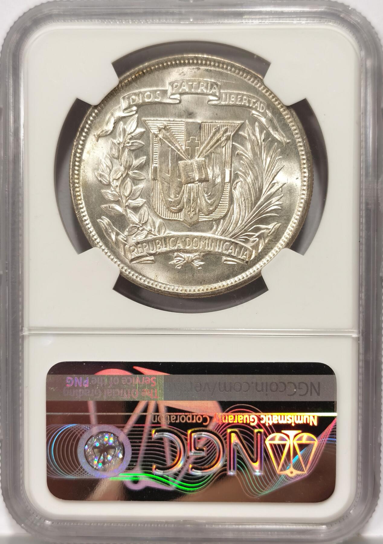 博洋堂世界钱币拍卖第090期（全场包邮） NGC MS64 多米尼加1952年1比索大银币，少见高分