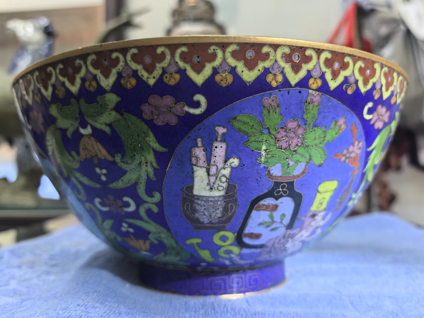 创汇时期景泰蓝大碗 全品，如图！ 尺寸:22*11cm