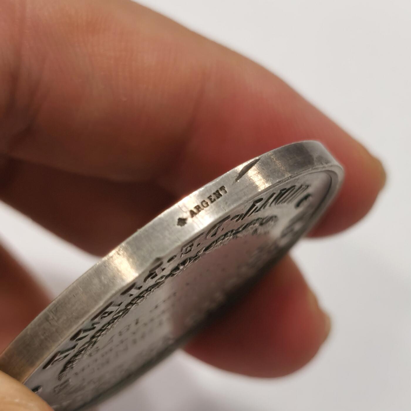 博洋堂世界钱币拍卖第090期（全场包邮） 法国1879年凡尔赛典当行银章，39克，40MM，边有银标