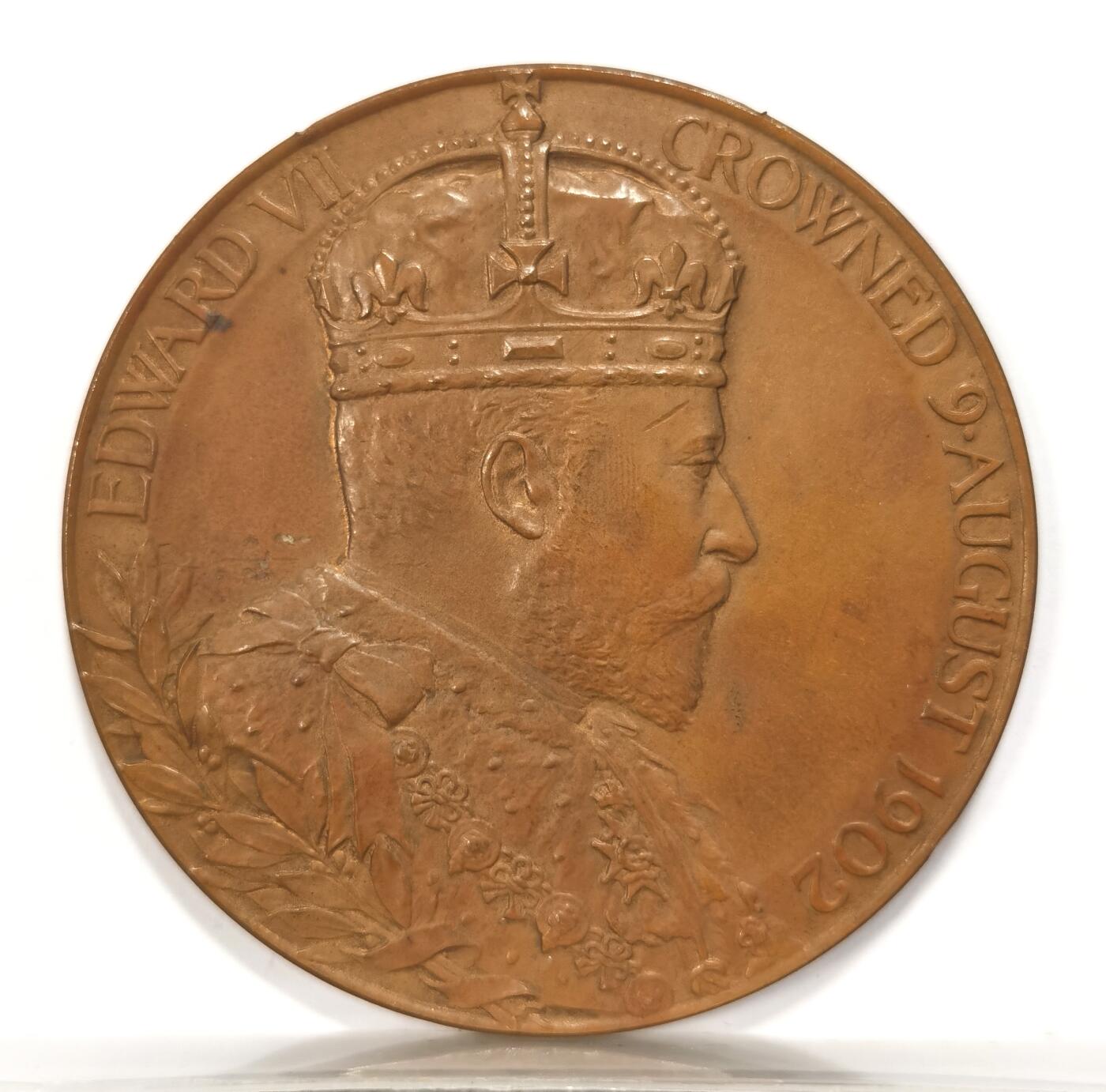 博洋堂世界钱币拍卖第090期（全场包邮） 英国1902年爱德华七世夫妇加冕典礼大铜章，56MM，81.6克，UNC，老藏家说明纸