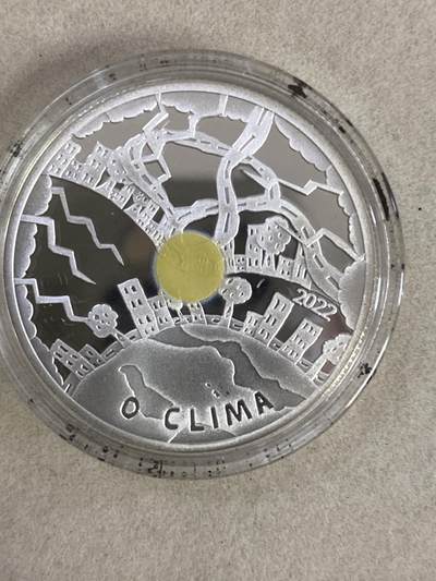 康怡轩钱币【以色列+葡萄牙+库克+澳大利亚+芬兰】第251003期  2022年葡萄牙答案就在我们在手中镶嵌黄色聚合物回收材料精制银币