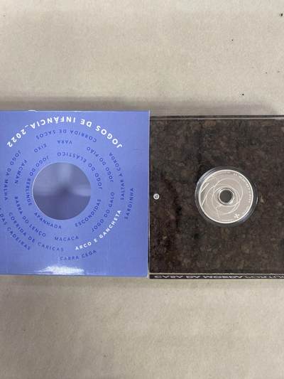 康怡轩钱币【以色列+葡萄牙+库克+澳大利亚+芬兰】第251003期  2022年葡萄牙发行儿童游戏系列-铁环和木棍5欧元精制纪念银币