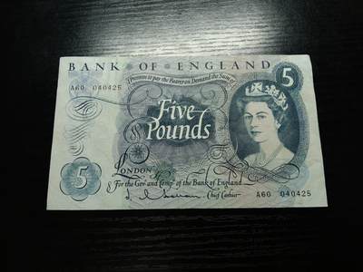 博彦收藏 11月5日 8点钱币专场 - 英国女皇5镑 流通好品