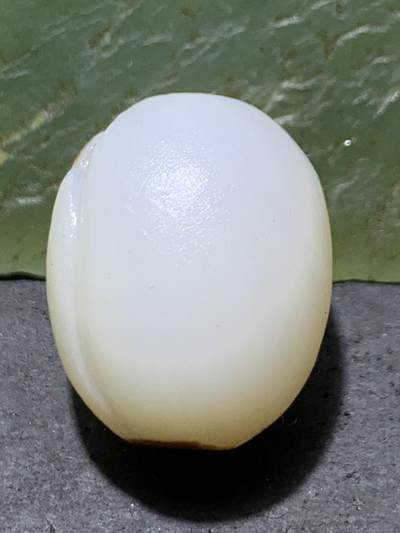 精美亚光高玉化海洋玉髓手工俏色巧雕无相佛桶珠一个！ 精美亚光高玉化海洋玉髓手工俏色巧雕无相佛桶珠一个！