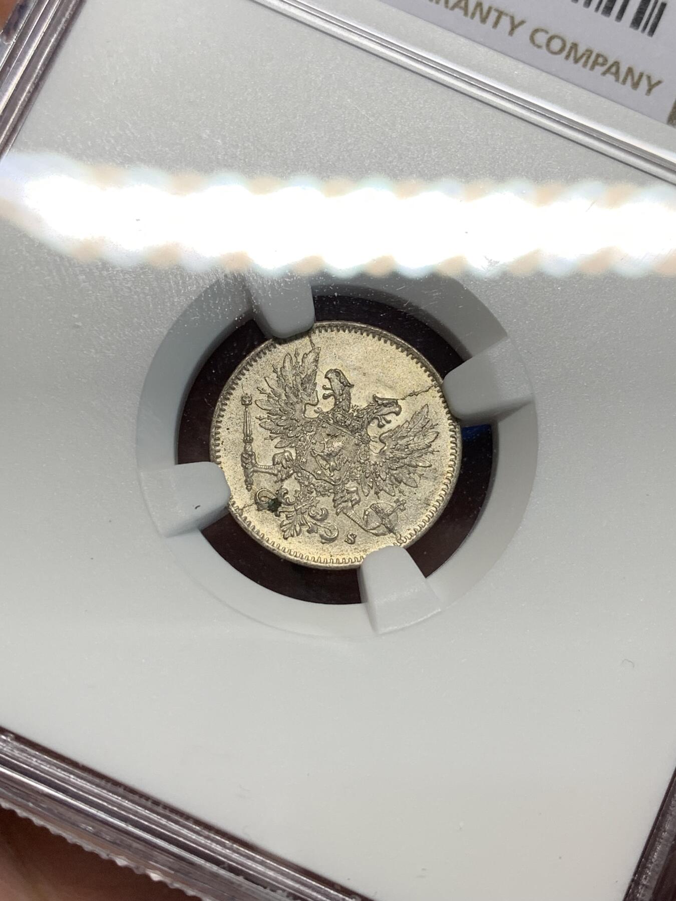 《竞宝斋》第305场   周日，周一 2场连拍 （全场包邮） NGC MS65 俄占芬兰1917年泽伦斯基临时政府25盆尼S版小银币
