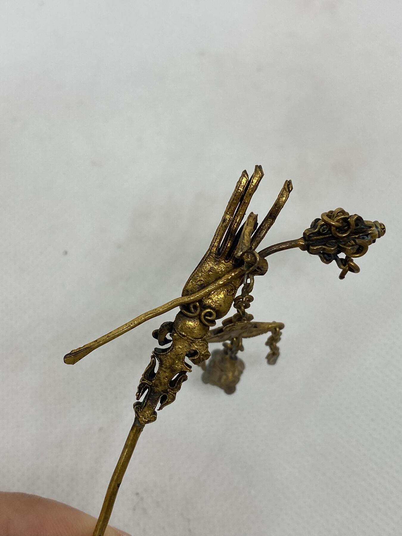 老银鎏金佛手簪子，尺寸13.8厘米，品相如图，1500包快递