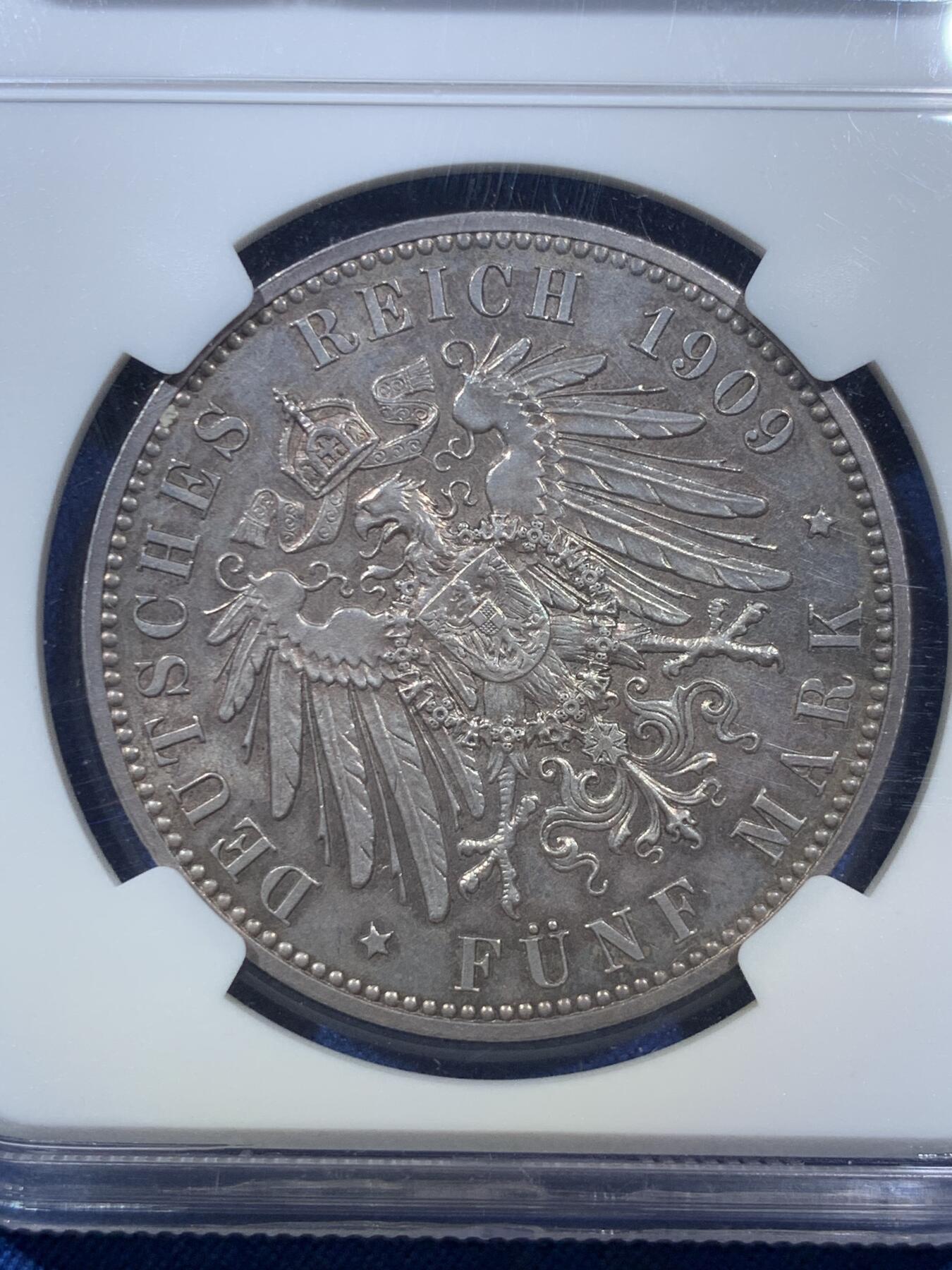 《竞宝斋》第306场   周日，周一 2场连拍 （全场包邮） NGC MS61 德国1909年萨克森-莱比锡大学500年纪念5马克银币