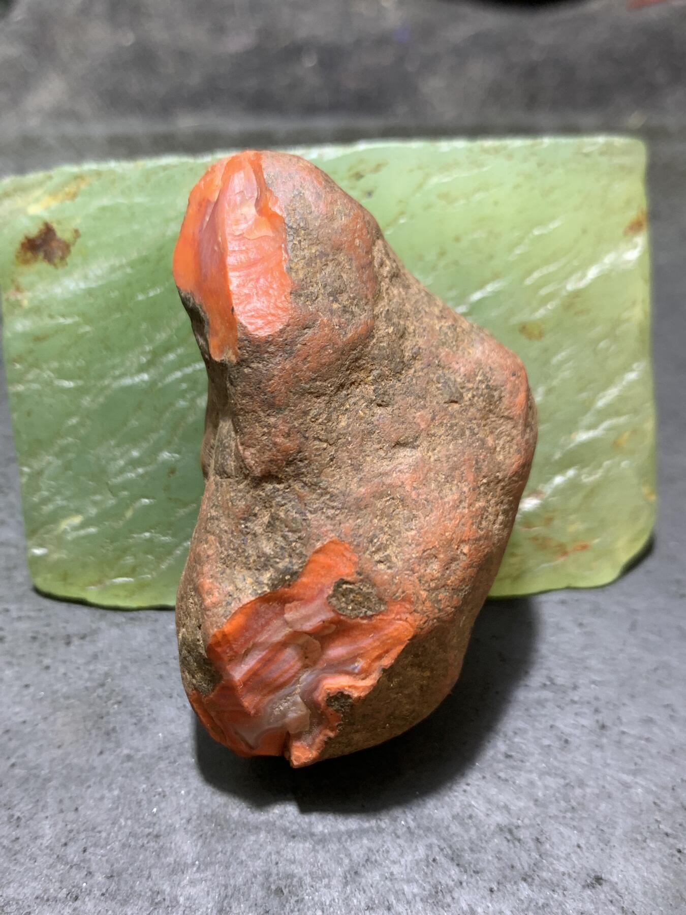 精美铁红双色皮冰飘千层纹开窗料南红玛瑙原石一颗