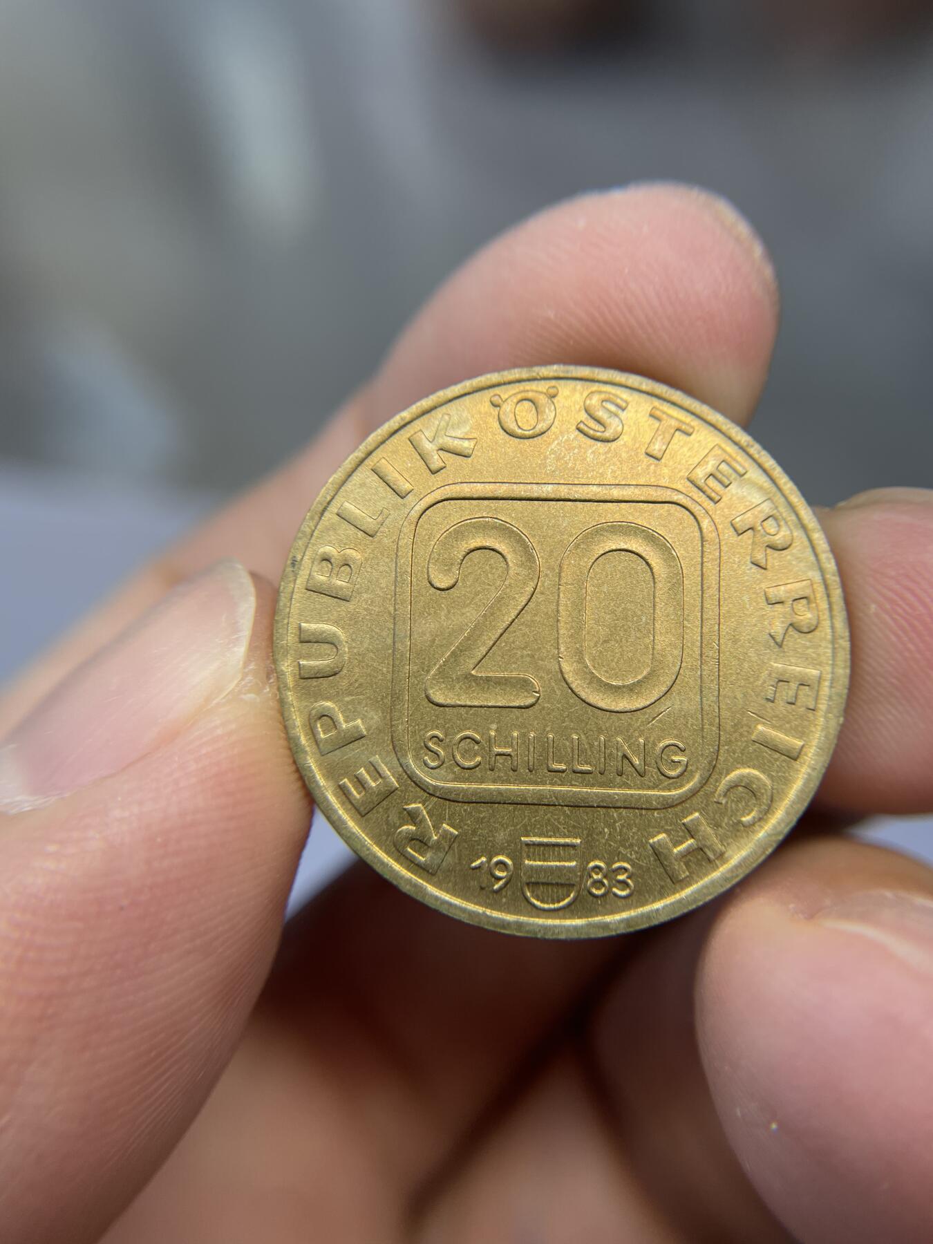 每日一拍，2024年集古藏今外币拍卖第十四期-第8场—（总第138拍），可以寄存60天，满160元包邮。 奥地利 1983年 20先令纪念币 霍霍斯特维茨城堡