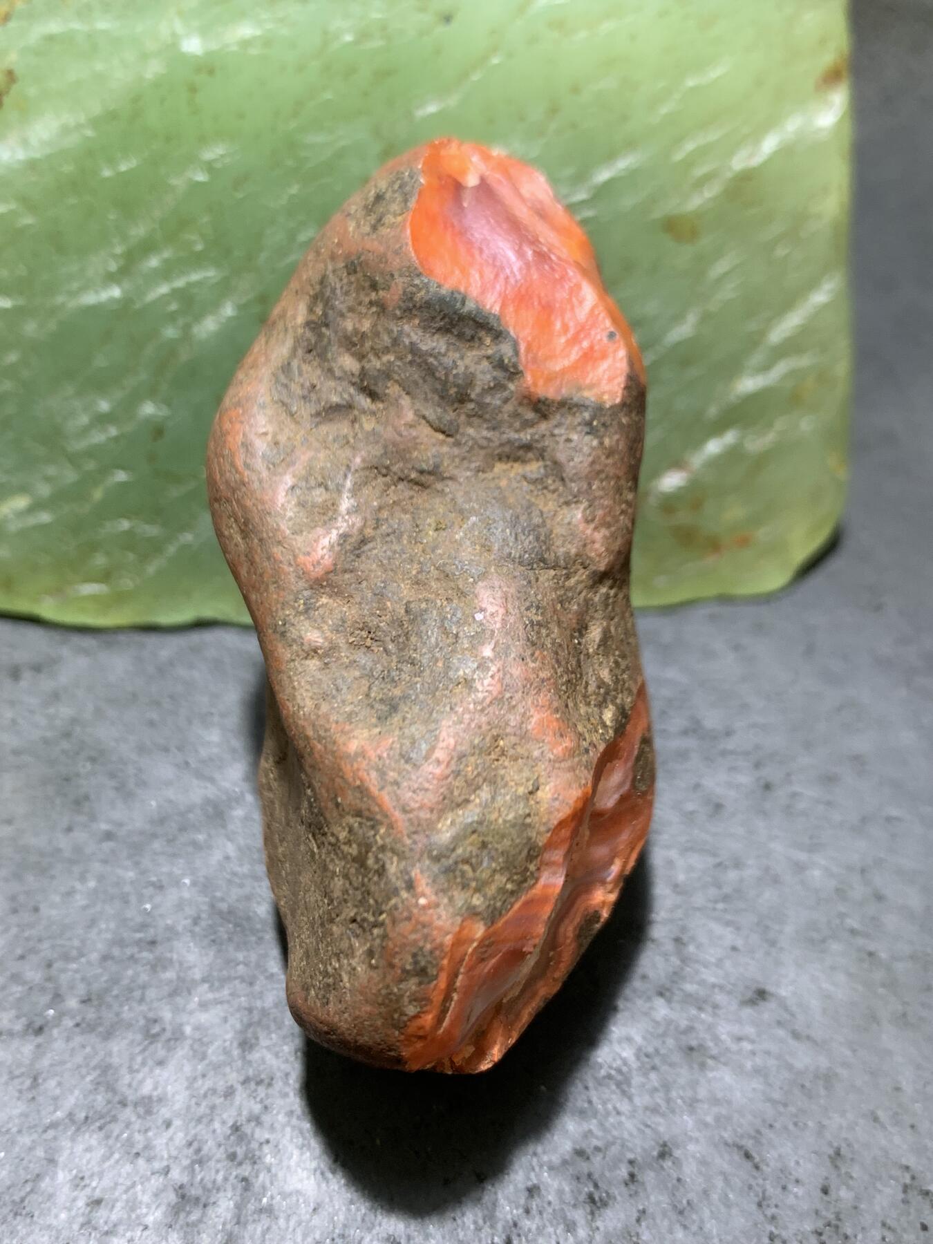 精美铁红双色皮冰飘千层纹开窗料南红玛瑙原石一颗