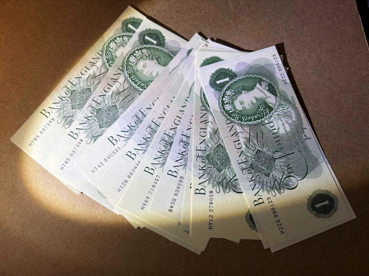 【Blue Auction】✨世界纸币精拍第542期【精】 【一组19张】英国 C序列1镑 全新UNC 