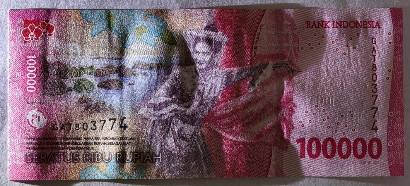 紫瑗钱币——第437期——纸币场 印度尼西亚 2022年 苏加诺和穆罕默德·哈达 100000卢比 UNC