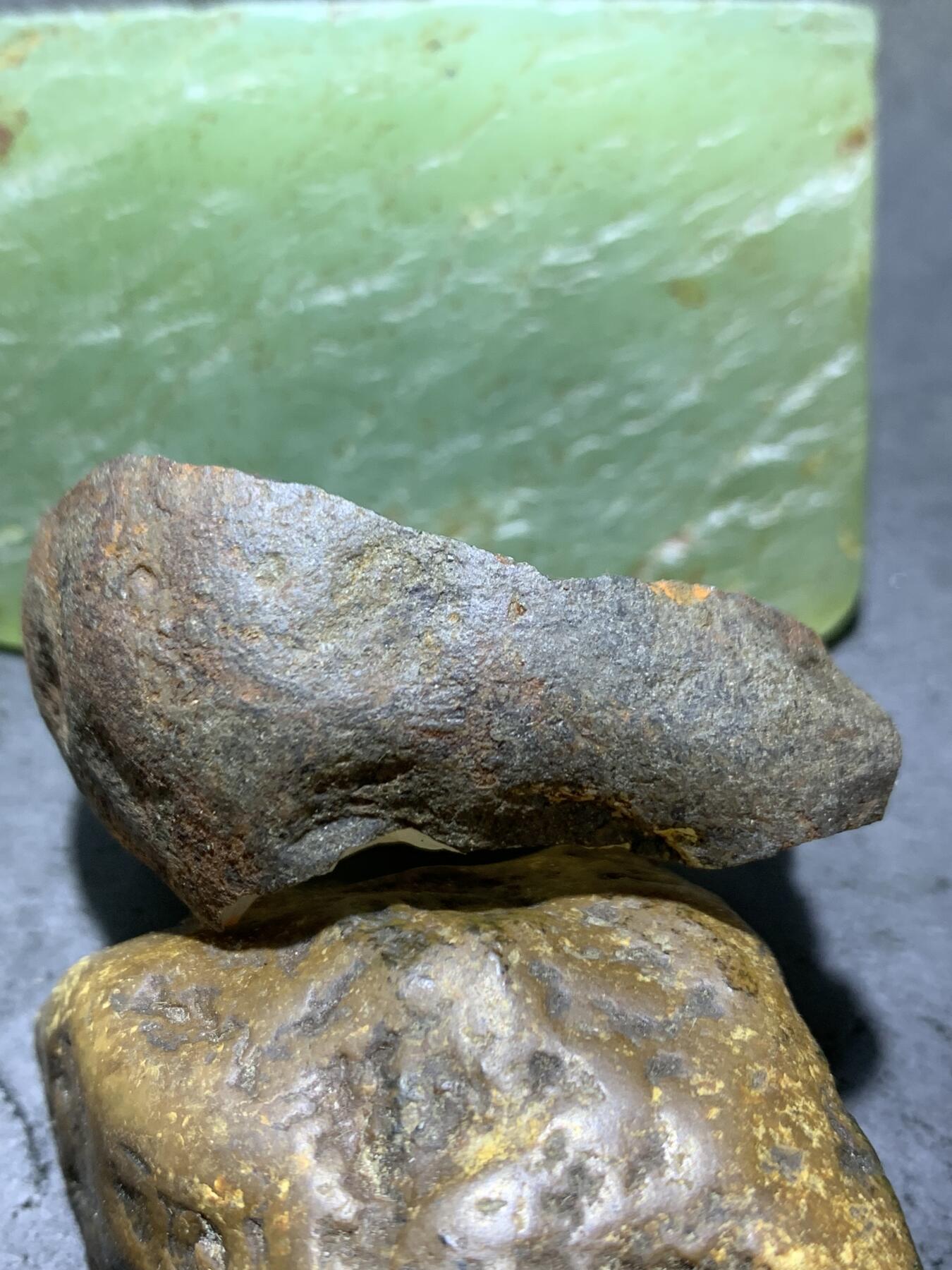精美铁皮荔枝冻原皮大开窗料南红玛瑙原石一颗