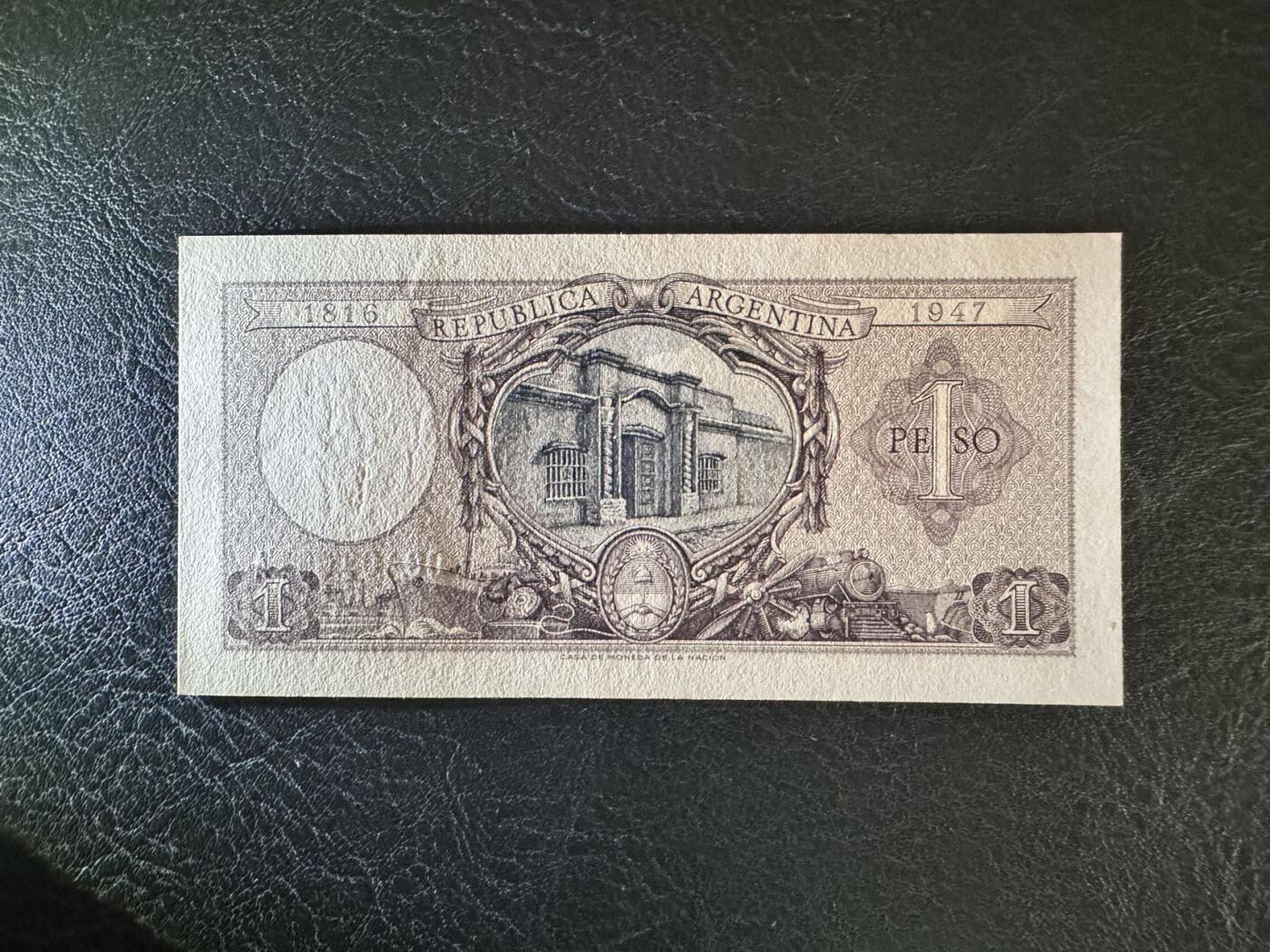 收藏联盟Quantum Auction 第376期拍卖  阿根廷1947年版1比索宪法纪念钞 品相UNC 瑕疵细节如图