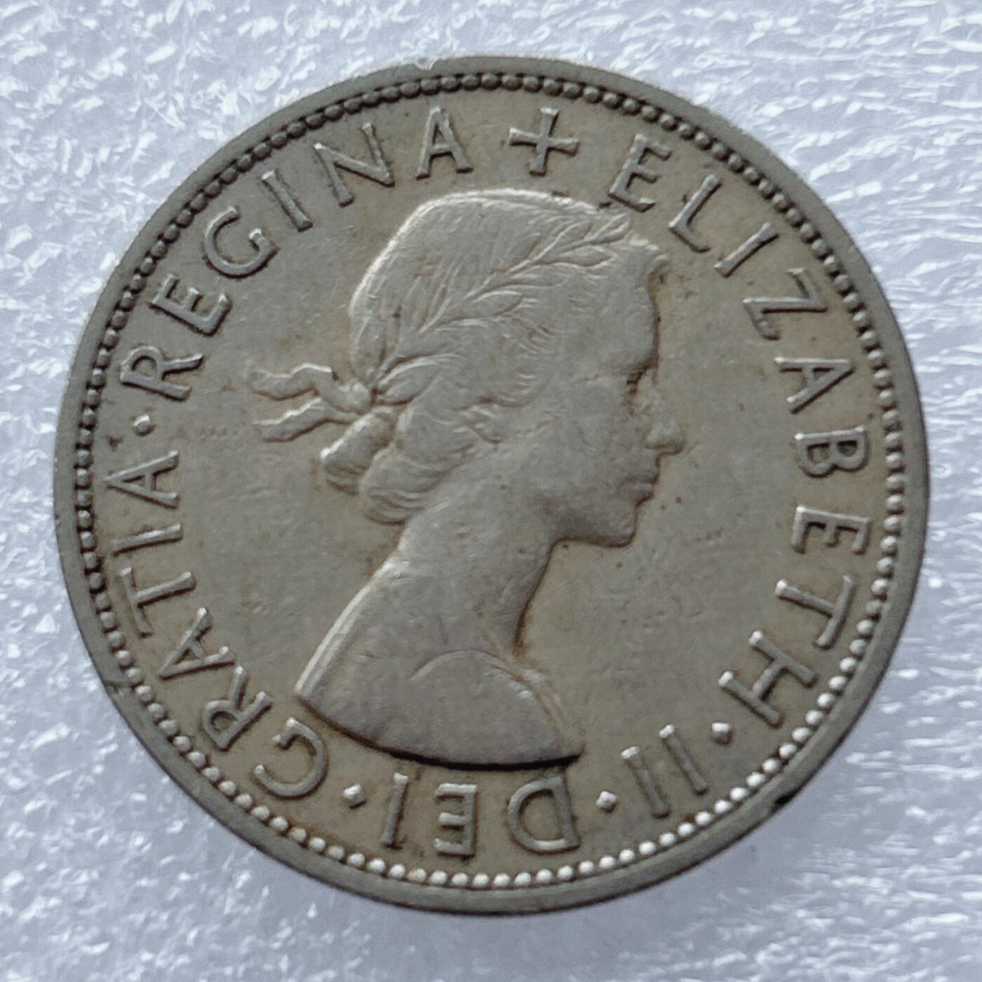 海外回流1元起拍小铺 各国钱币散币场 第16期 英国1957年半克朗 伊丽莎白二世