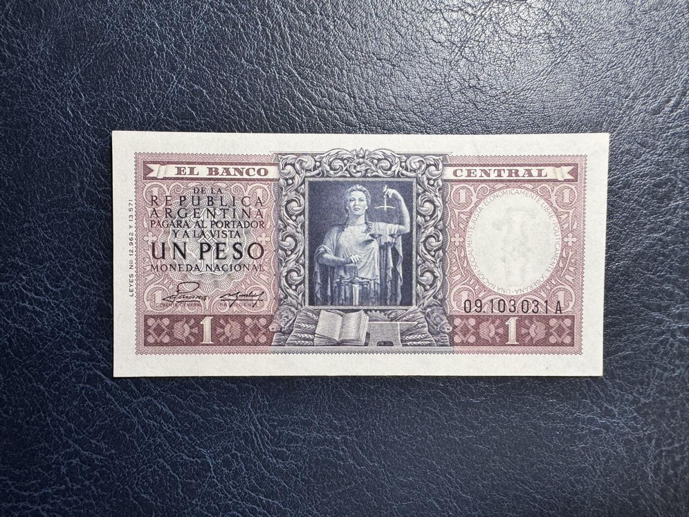 收藏联盟Quantum Auction 第376期拍卖  阿根廷1947年版1比索宪法纪念钞 品相UNC 瑕疵细节如图