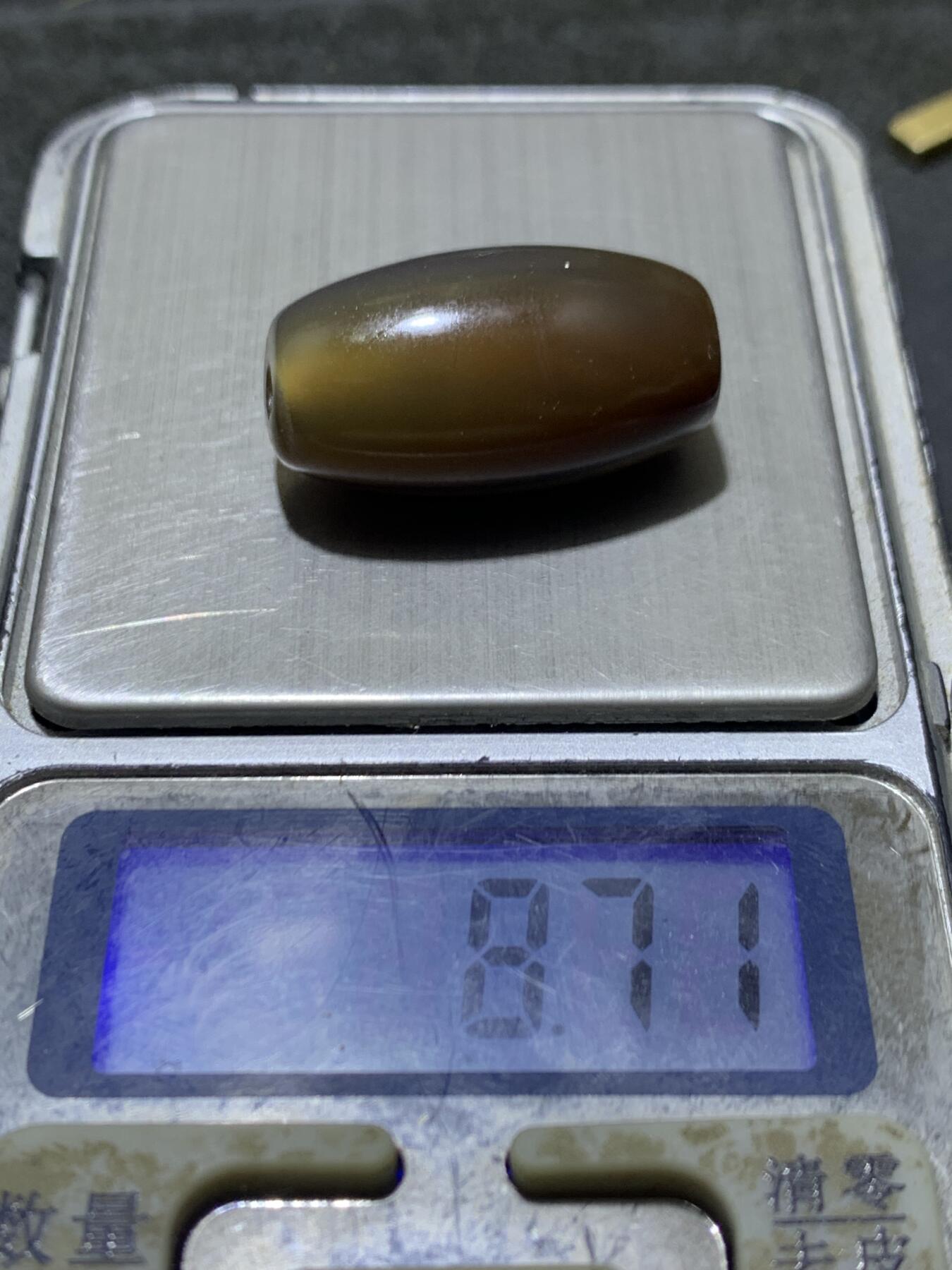 精美亚光高玉化巴西玛瑙手工俏色巧雕钱币元宝随形桶珠一个！