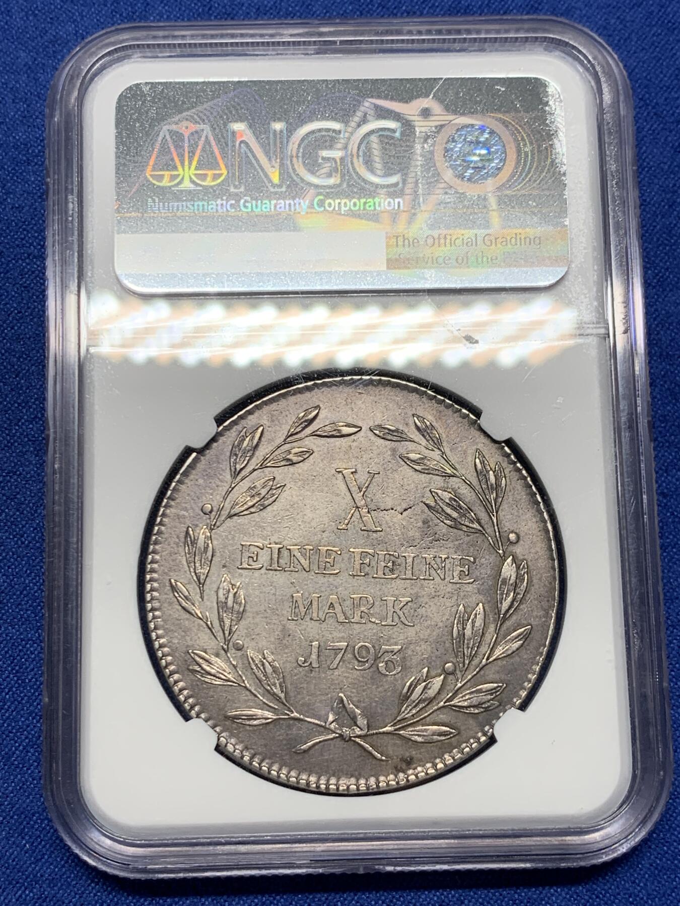 《竞宝斋》第307场   周日，周一,周二 3场连拍 （全场包邮） NGC AUD 德国 1793 法兰克福 烤鸡泰勒大银币 只发行两年 不可错过