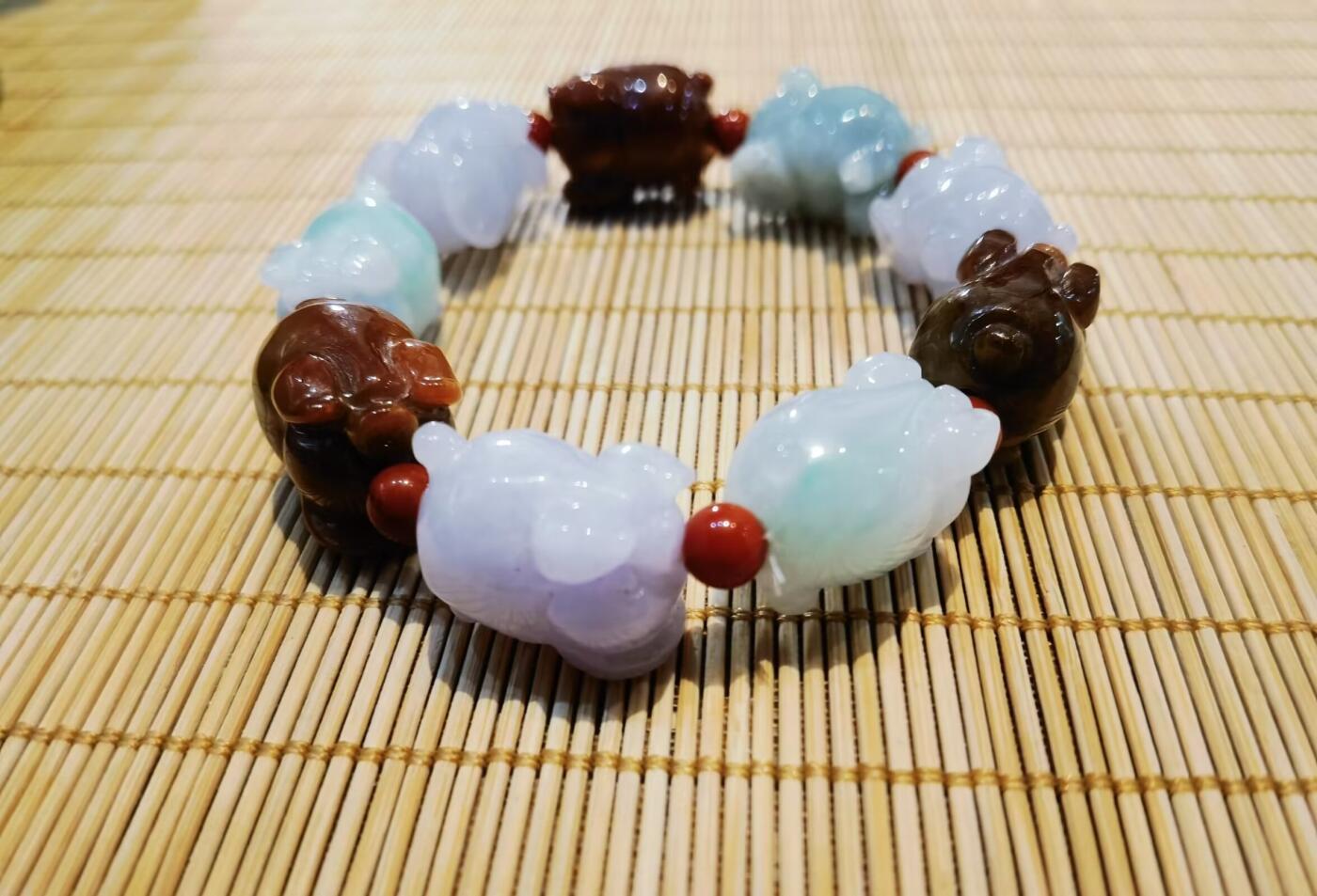 纯天然A货翡翠手串男款福猪多宝
