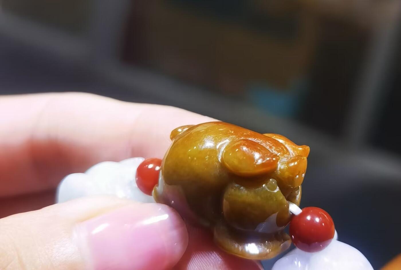 纯天然A货翡翠多宝福猪手串男款