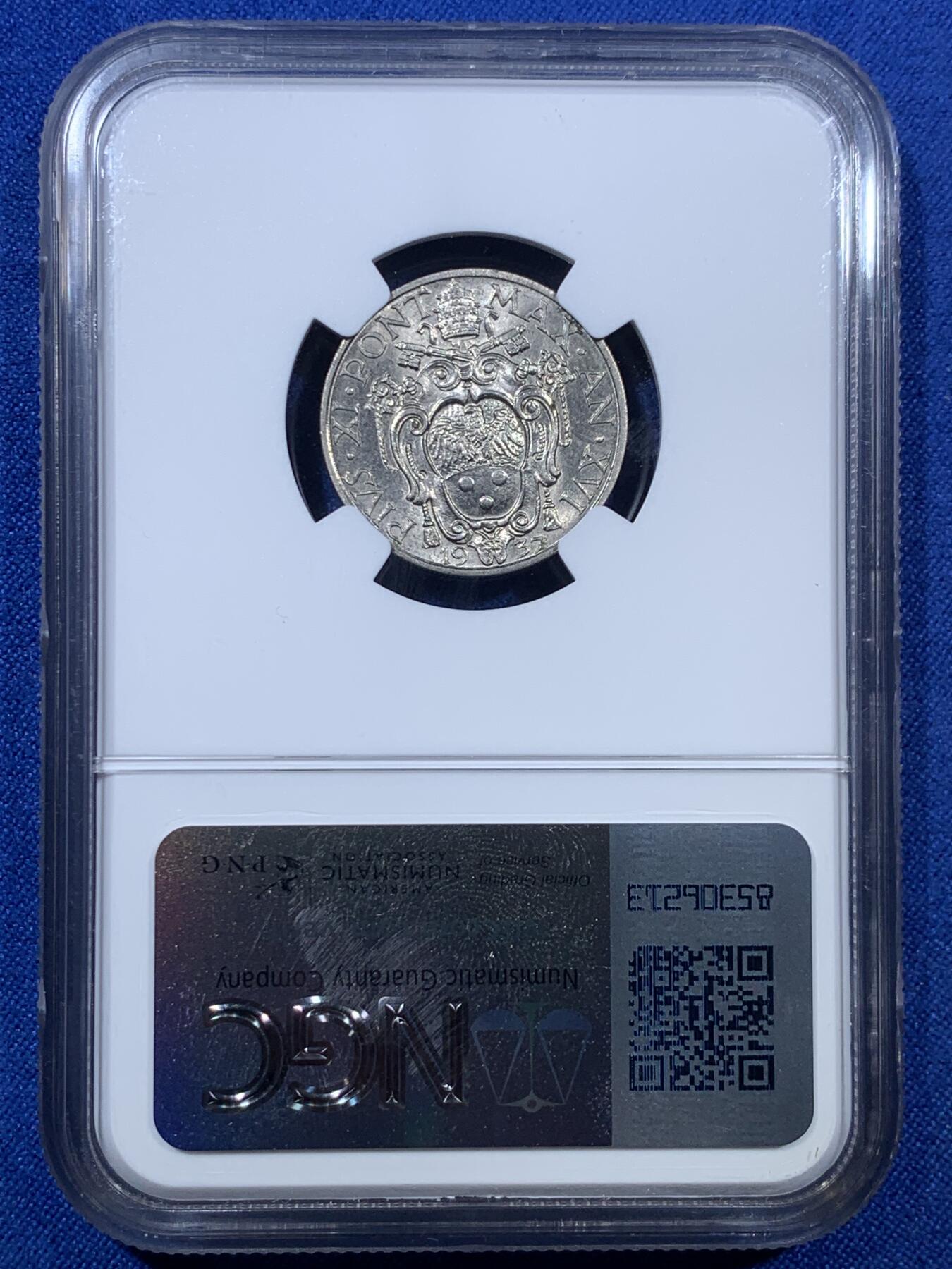 《竞宝斋》第307场   周日，周一,周二 3场连拍 （全场包邮） NGC MS64 1937 梵蒂冈 20分镍币 少见早期品种 64分已经很难得了 两面光都很不错 可藏品相