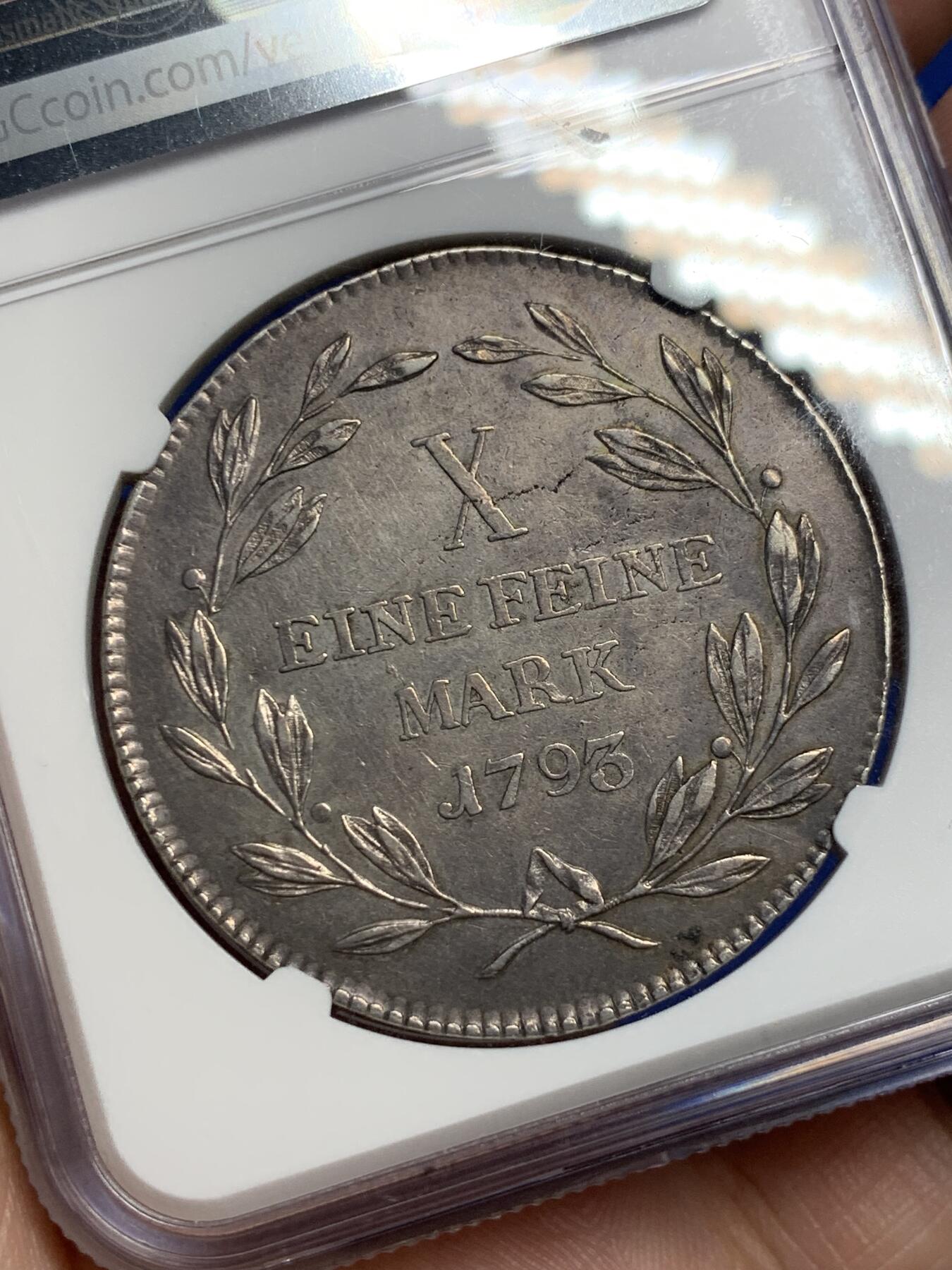 《竞宝斋》第307场   周日，周一,周二 3场连拍 （全场包邮） NGC AUD 德国 1793 法兰克福 烤鸡泰勒大银币 只发行两年 不可错过