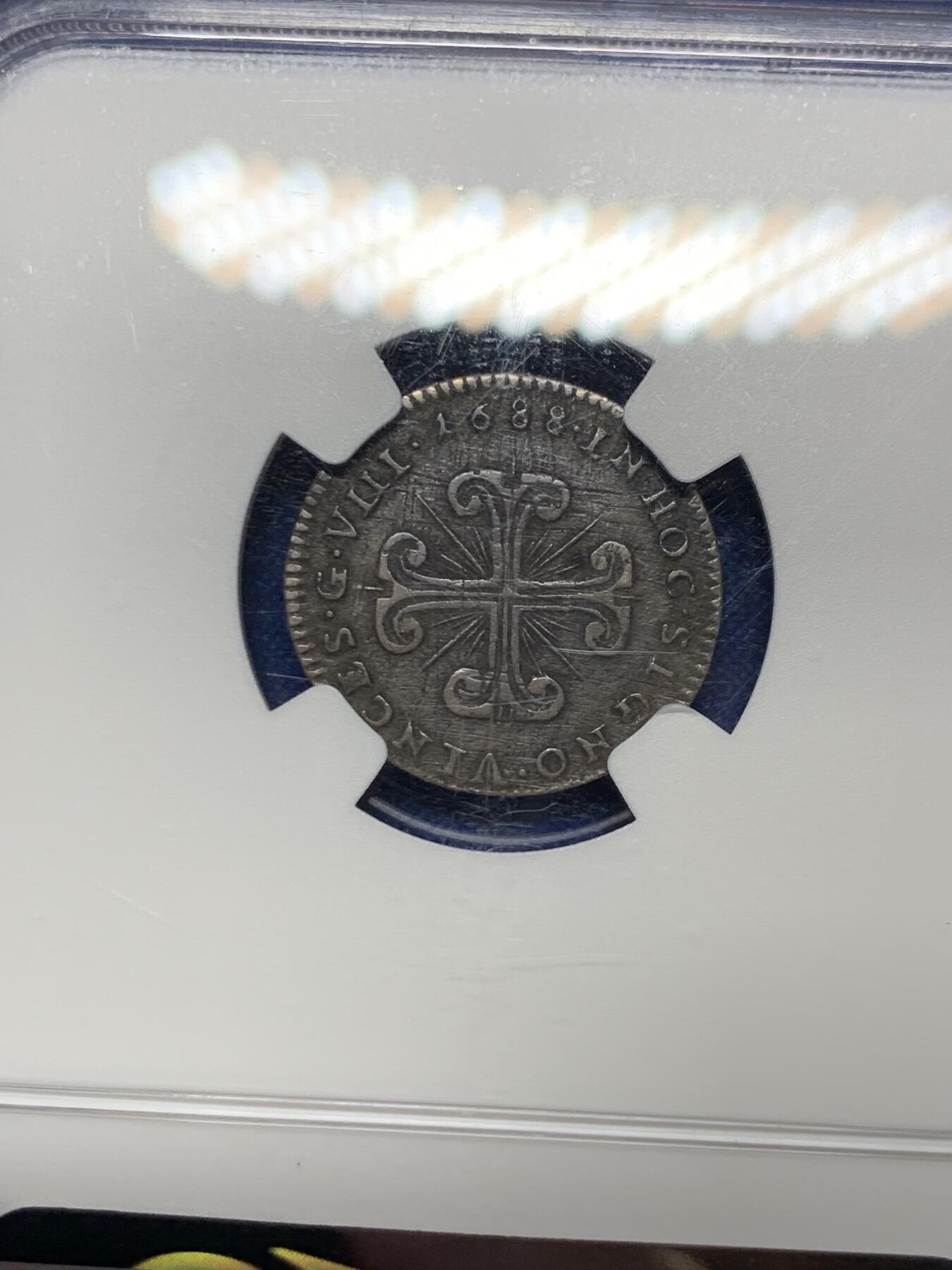 《竞宝斋》第307场   周日，周一,周二 3场连拍 （全场包邮） NGC XFD 意大利那不勒斯1688年卡洛斯二世8G银币 少见原味美品