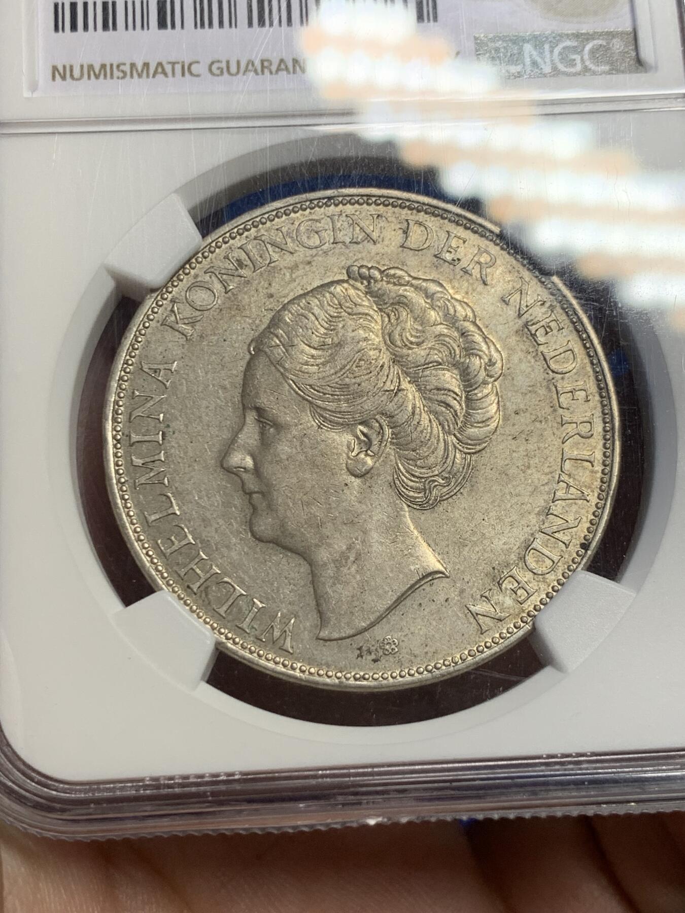 《竞宝斋》第307场   周日，周一,周二 3场连拍 （全场包邮） NGC MS61 荷兰1937年 威廉米娜女王2.5盾大银币，原味老包浆！