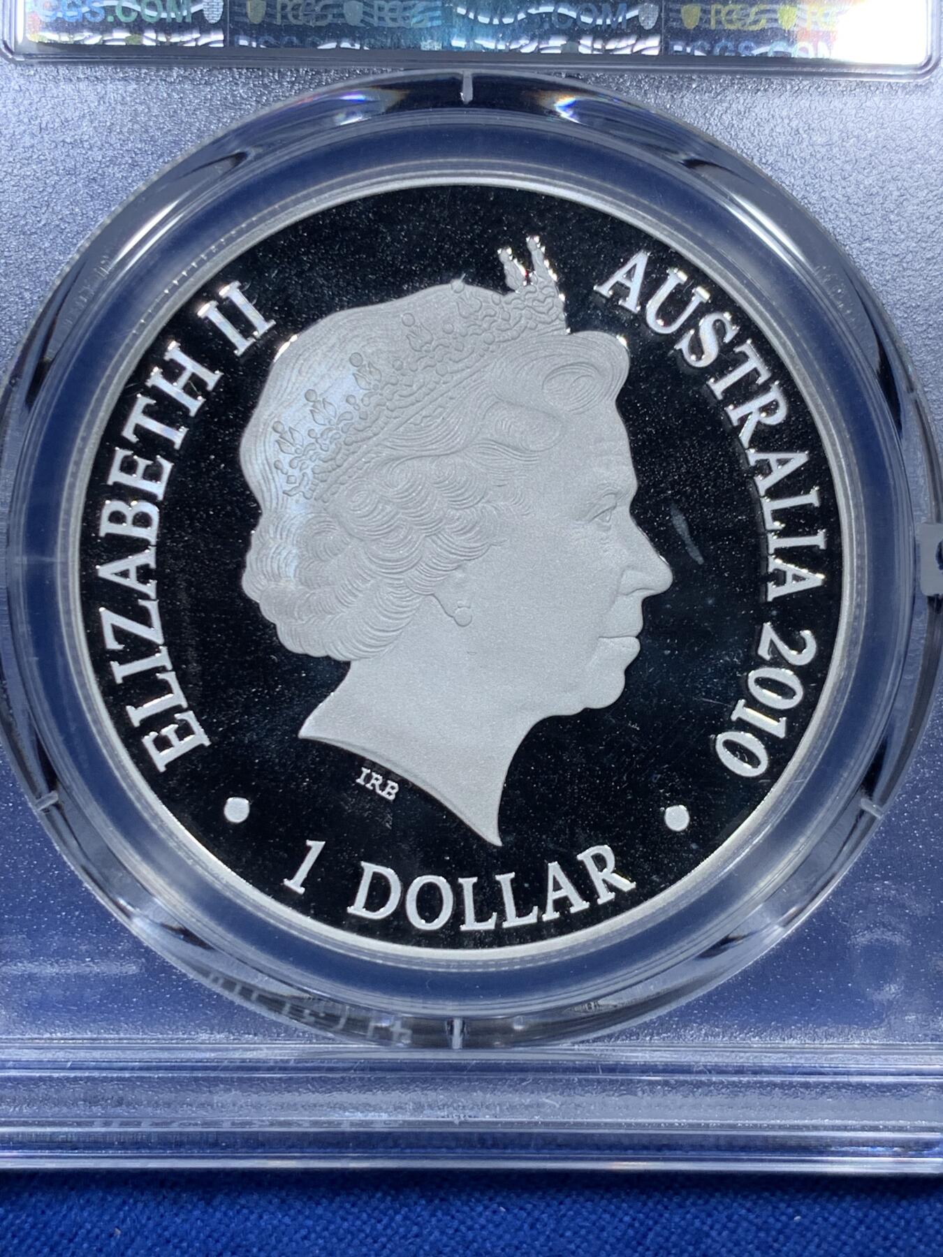 《竞宝斋》第307场   周日，周一,周二 3场连拍 （全场包邮） PCGS PR68DCAM 澳大利亚2010年精制绝美日落袋鼠银币1元 磨砂与精制双工艺