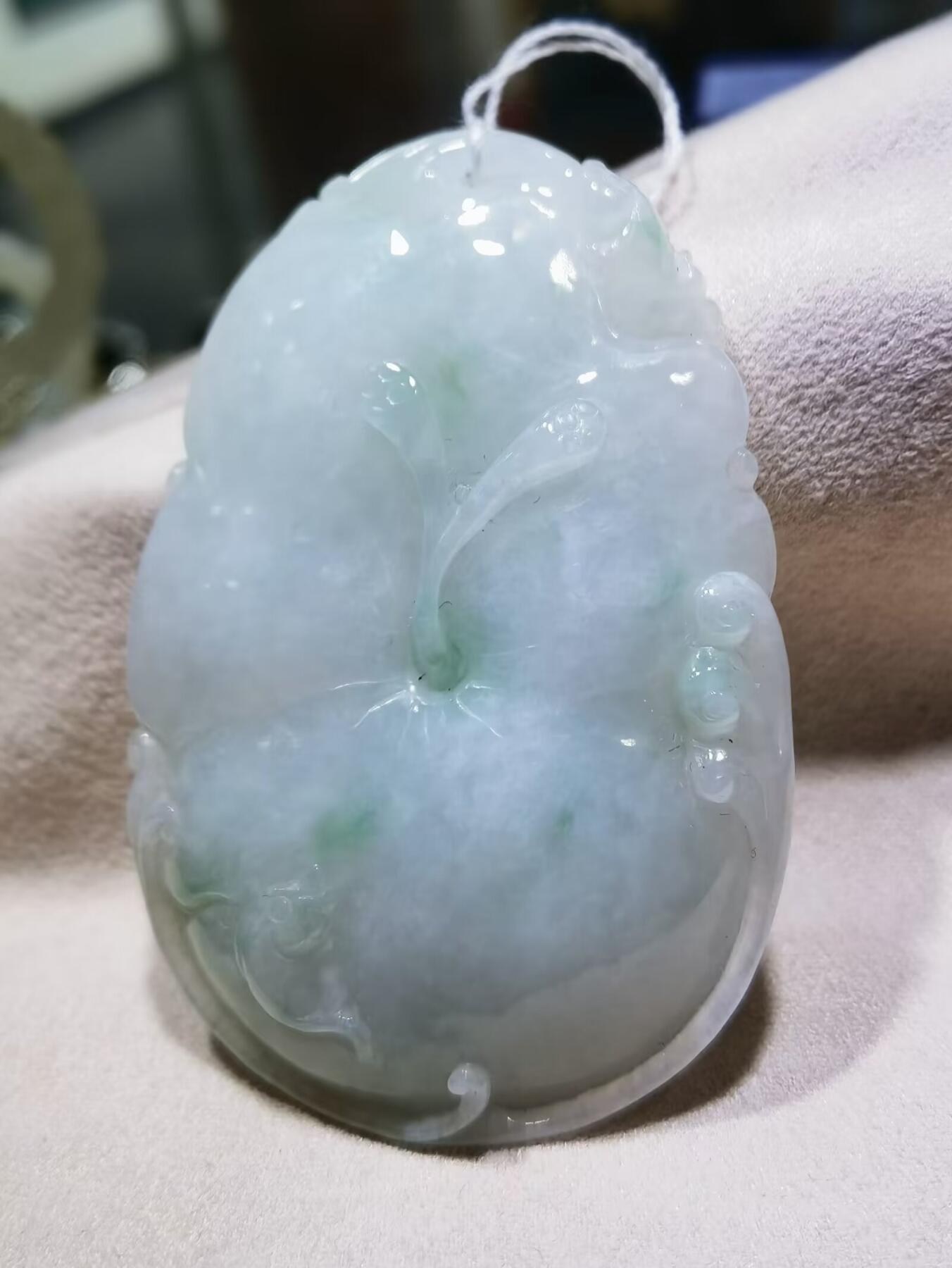 纯天然A货翡翠吊坠挂件和和美美