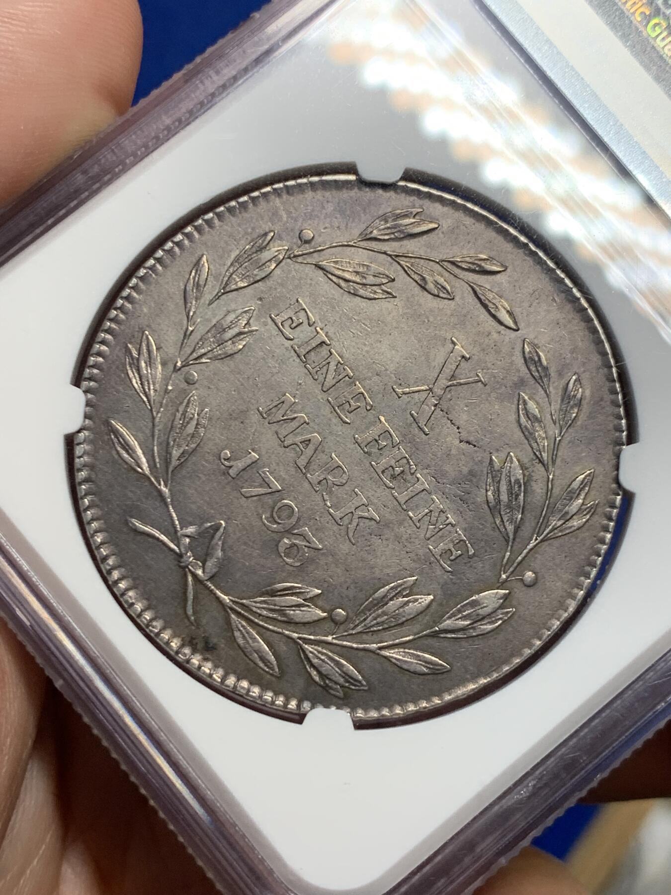 《竞宝斋》第307场   周日，周一,周二 3场连拍 （全场包邮） NGC AUD 德国 1793 法兰克福 烤鸡泰勒大银币 只发行两年 不可错过