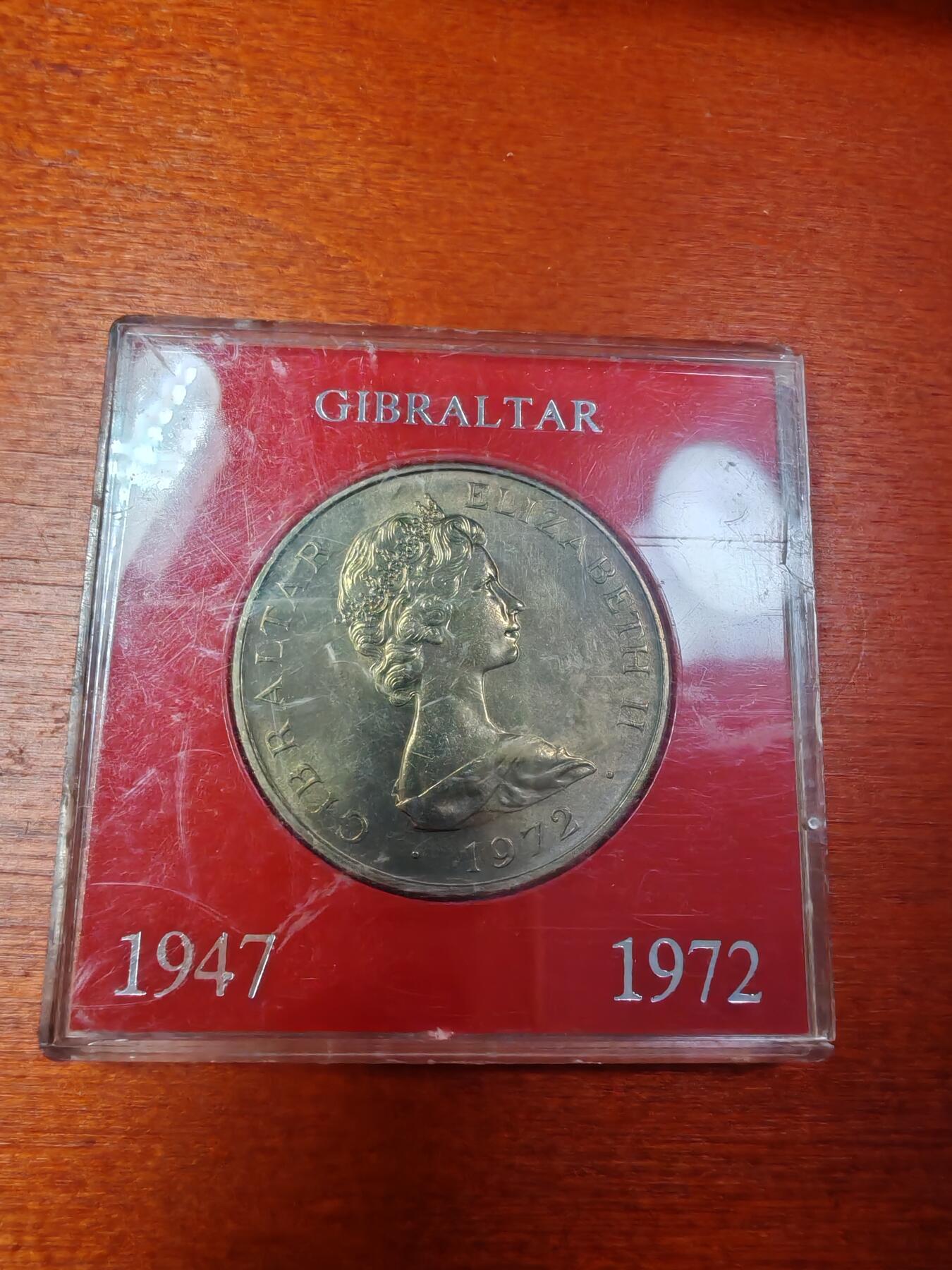 长老汇龙年精选第三十场拍卖 1972直布罗陀伊丽莎白二世皇家婚礼25周年25便士铜镍币，原盒