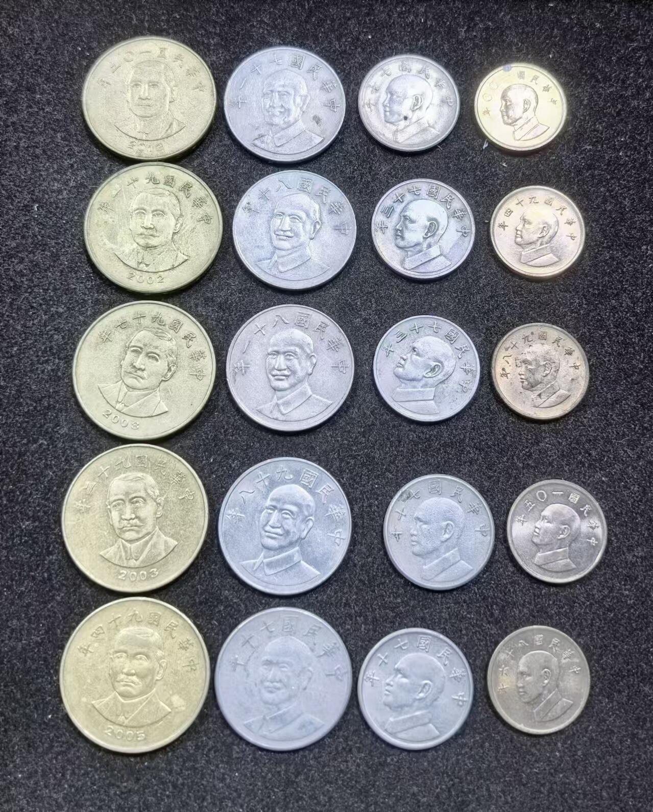 北京马甸外国币专卖微拍第126期，外国非贵金属纪念币，流通币专场，陆续上新，欢迎关注 弯弯5套