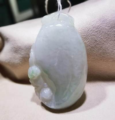 纯天然翡翠福瓜吊坠挂件 - 纯天然翡翠福瓜吊坠挂件