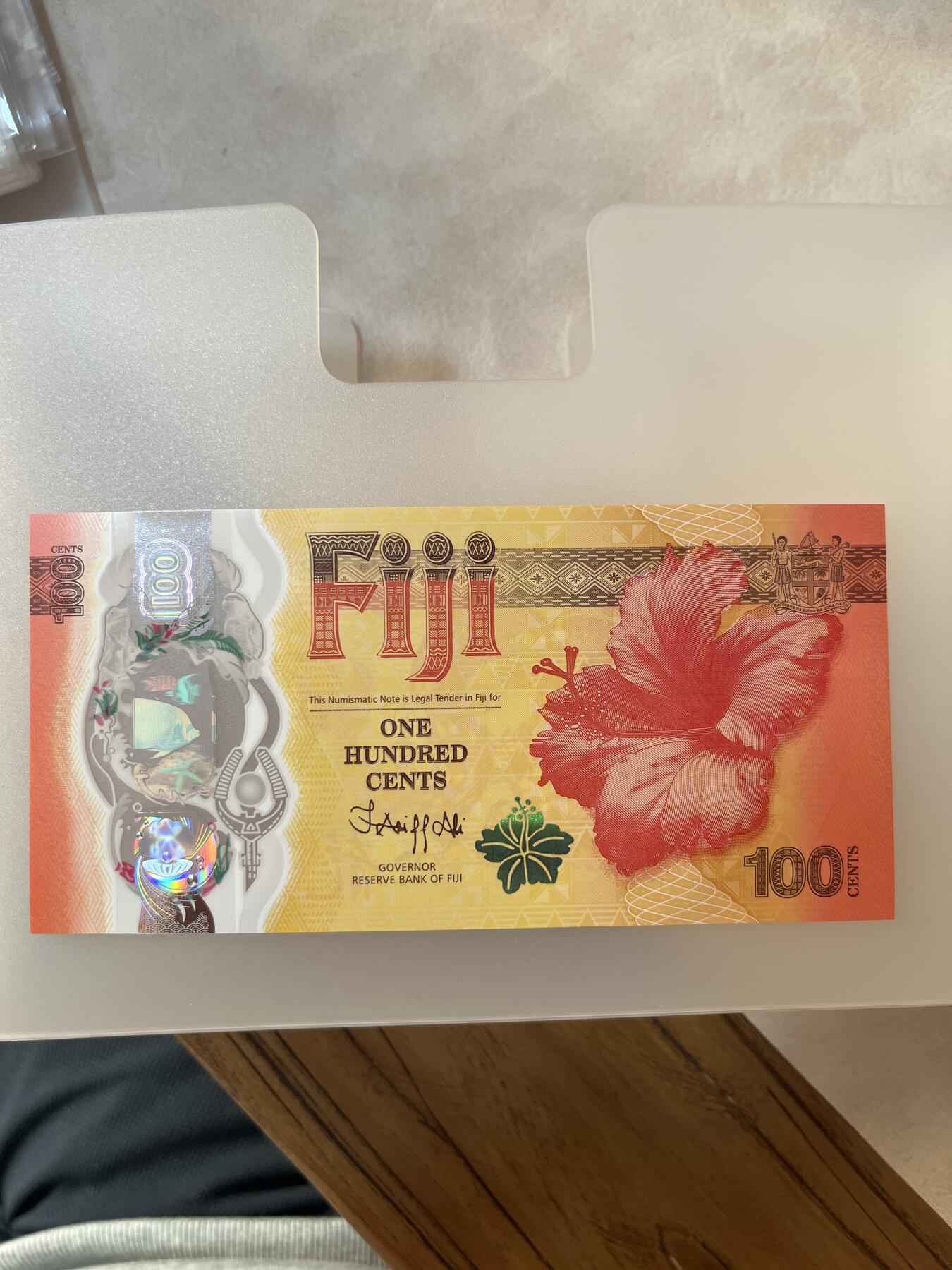 纸币专拍 斐济龙钞