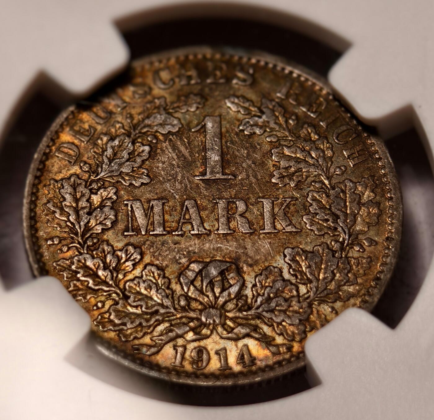 紫瑗钱币——第466期 德国 1914年 A版 第二帝国 长翅 1马克 银币 NGC AU58 五彩包浆