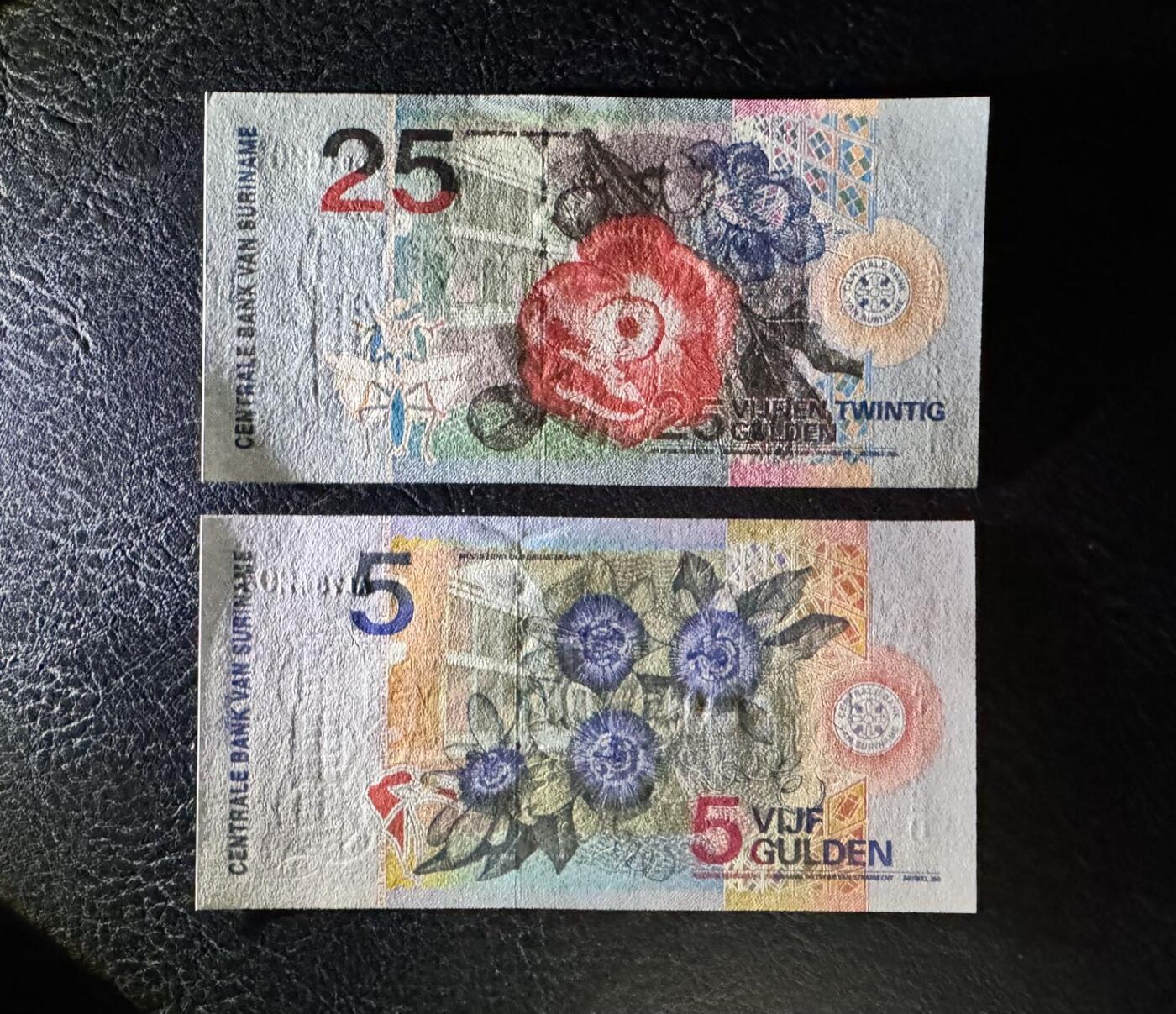 收藏联盟Quantum Auction 第377期拍卖  苏里南2000年5到5000盾 品相全新UNC 花鸟版