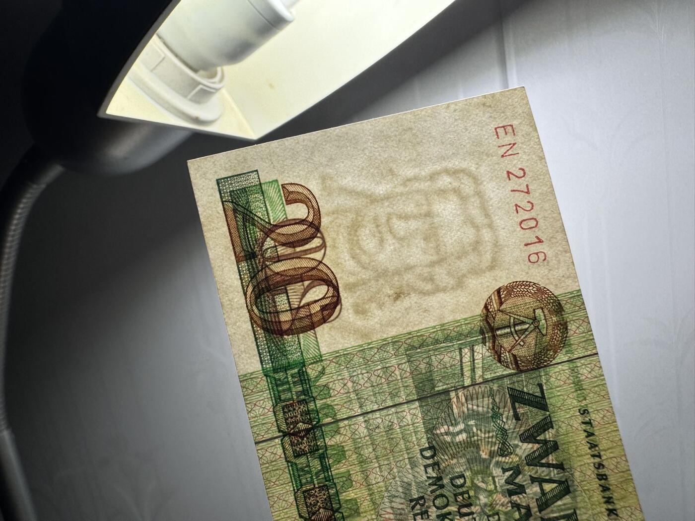 收藏联盟Quantum Auction 第377期拍卖  德国1975年20马克 品相UNC-