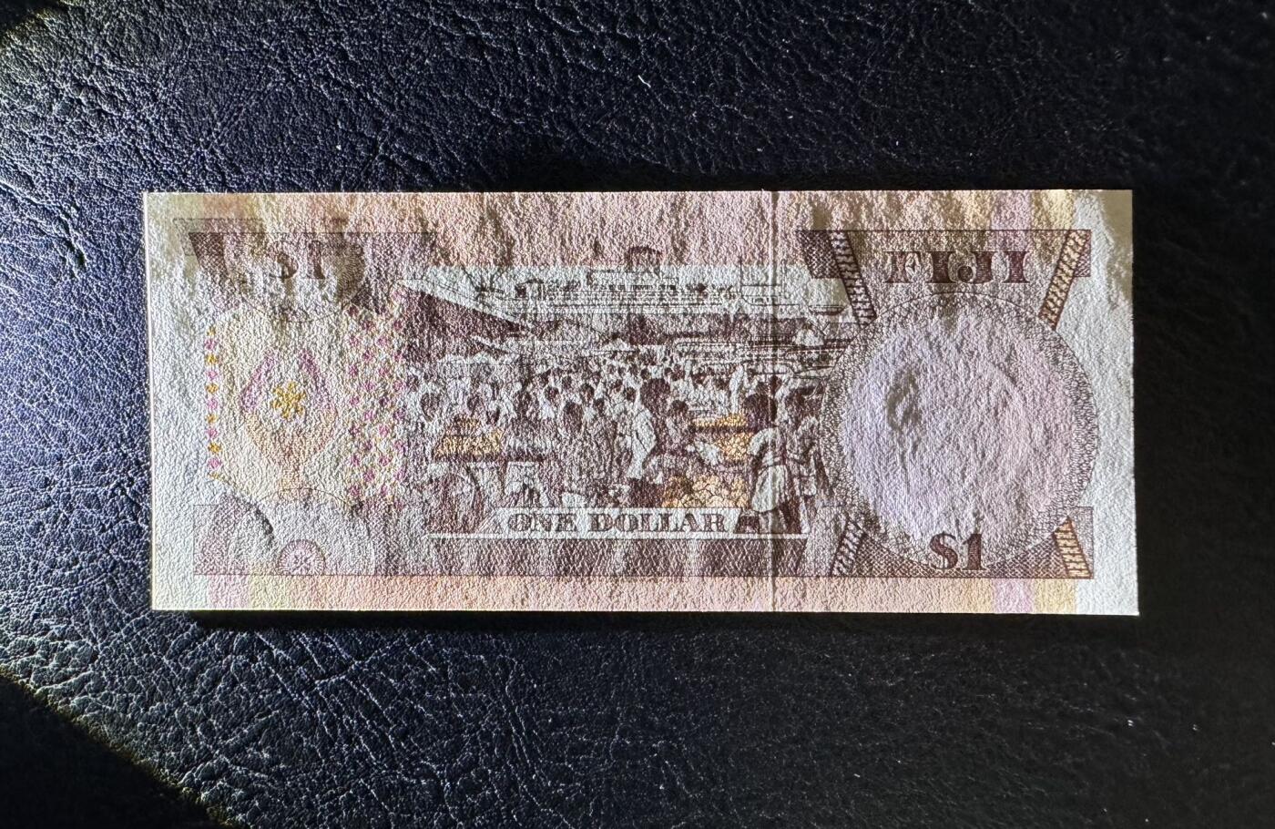 收藏联盟Quantum Auction 第377期拍卖  斐济1980年1元 品相UNC 初版