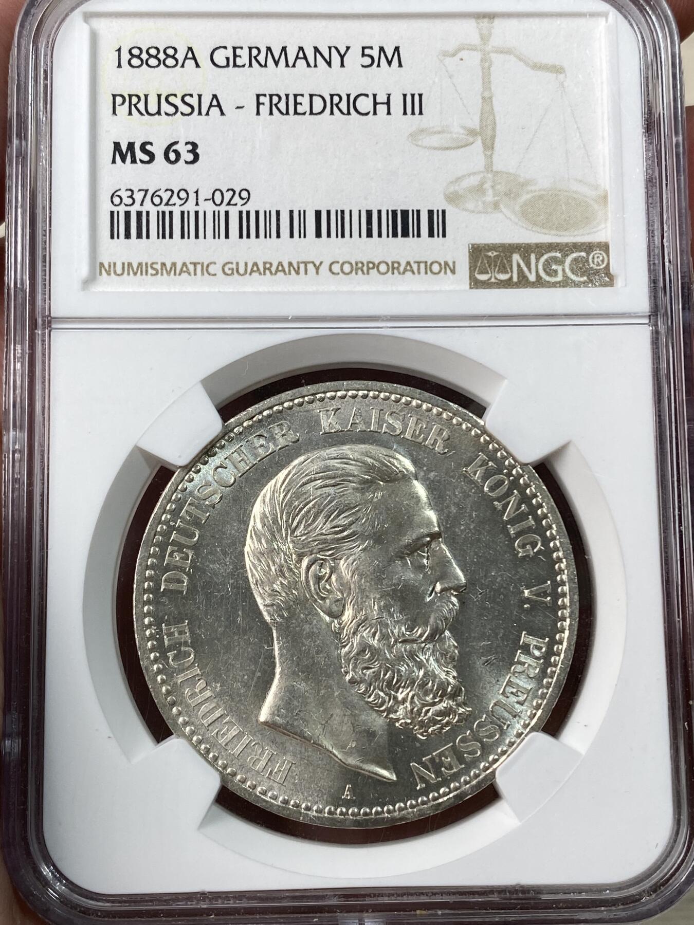 万国钱币拍卖第034期 NGC MS63 1888普鲁士弗三短翅5马克大银 银光满满