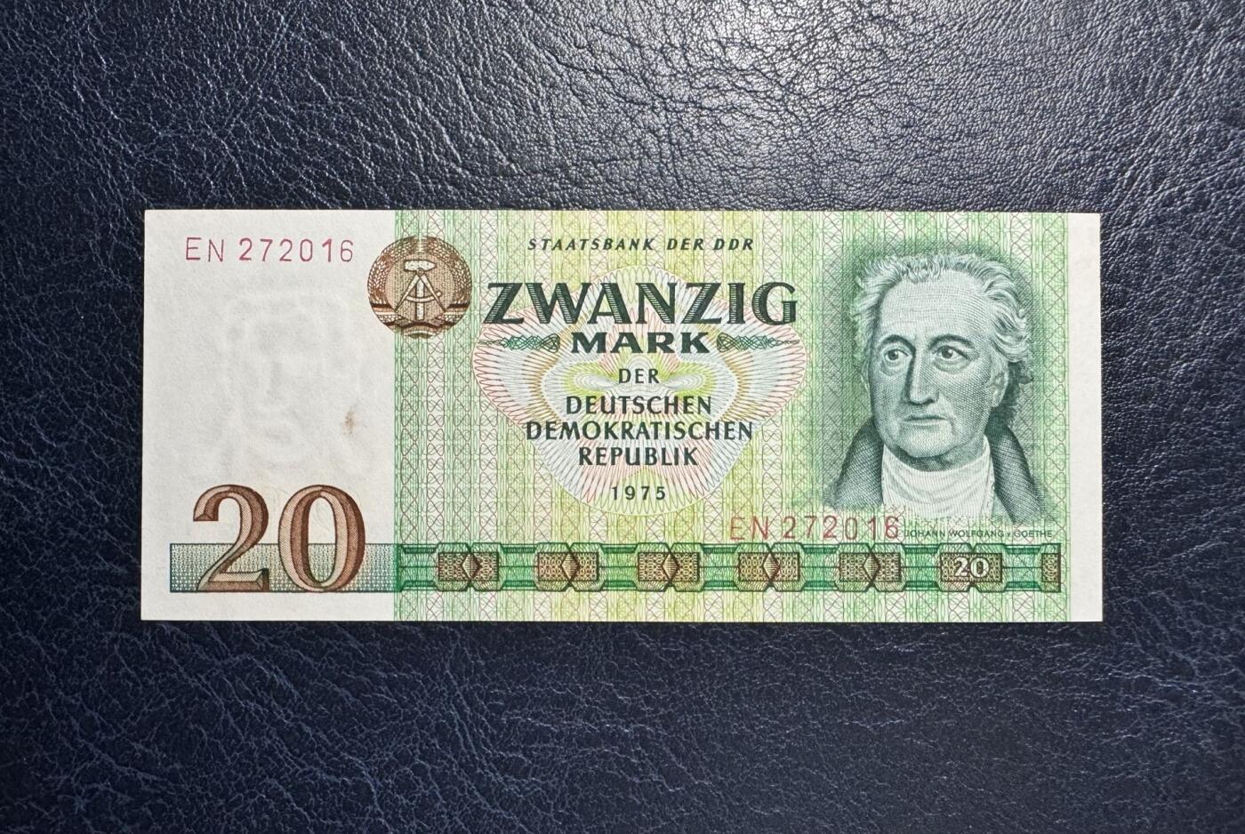 收藏联盟Quantum Auction 第377期拍卖  德国1975年20马克 品相UNC-