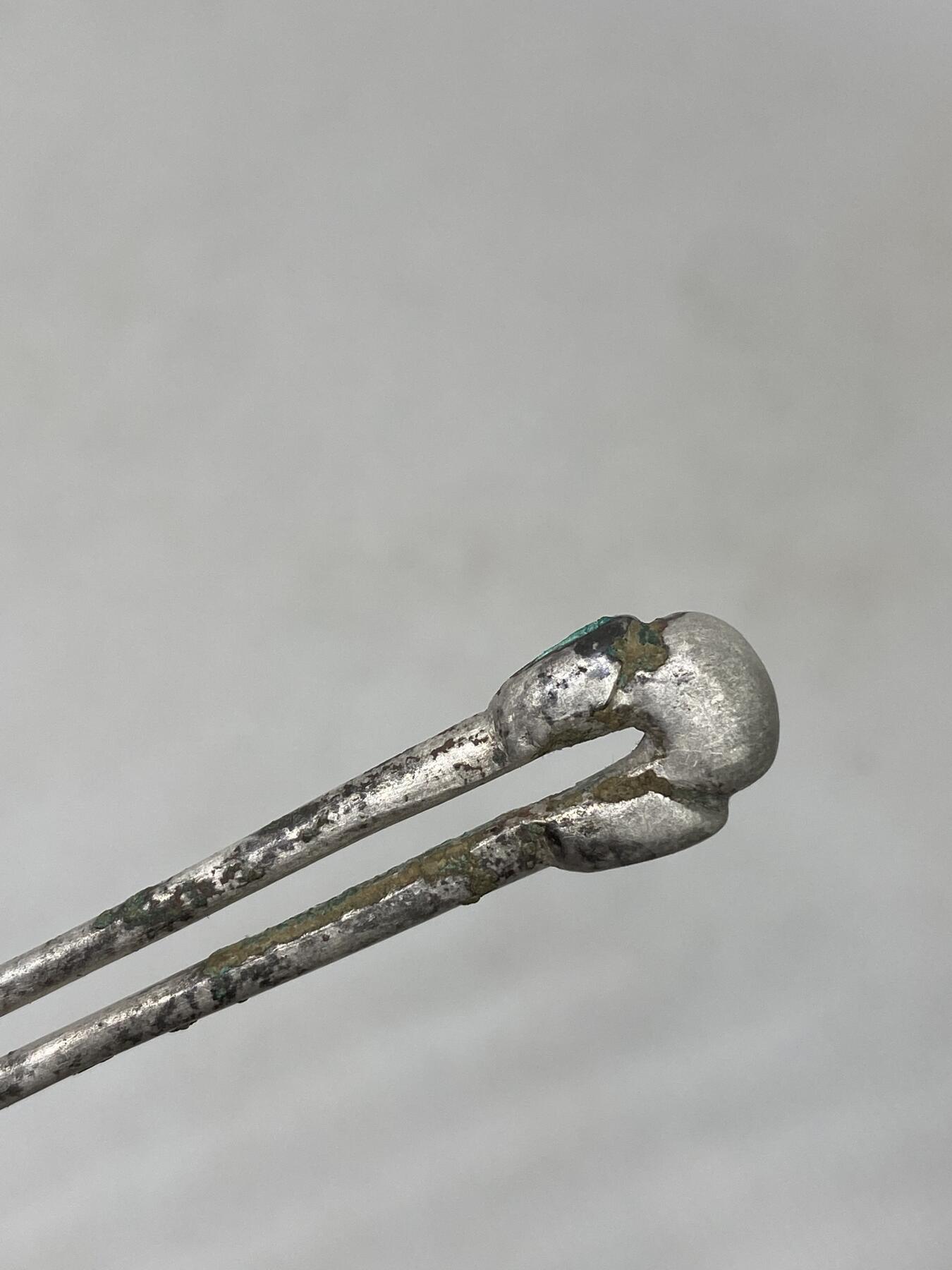 宋代银钗，尺寸25.5厘米，品相如图，500包快递