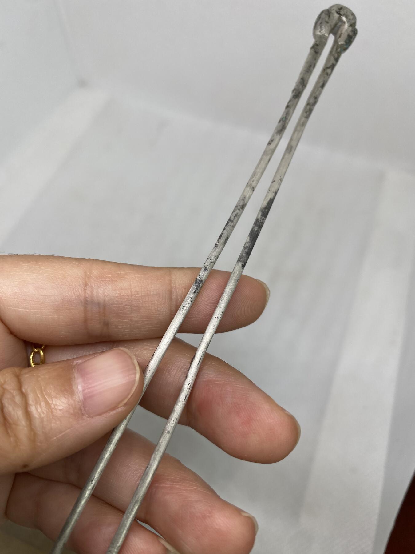 宋代银钗，尺寸25.5厘米，品相如图，500包快递