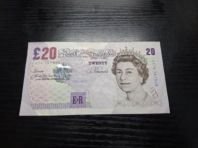 博彦收藏   7月21日 8点钱币专场 - 英国女皇20镑流通好品 有字迹